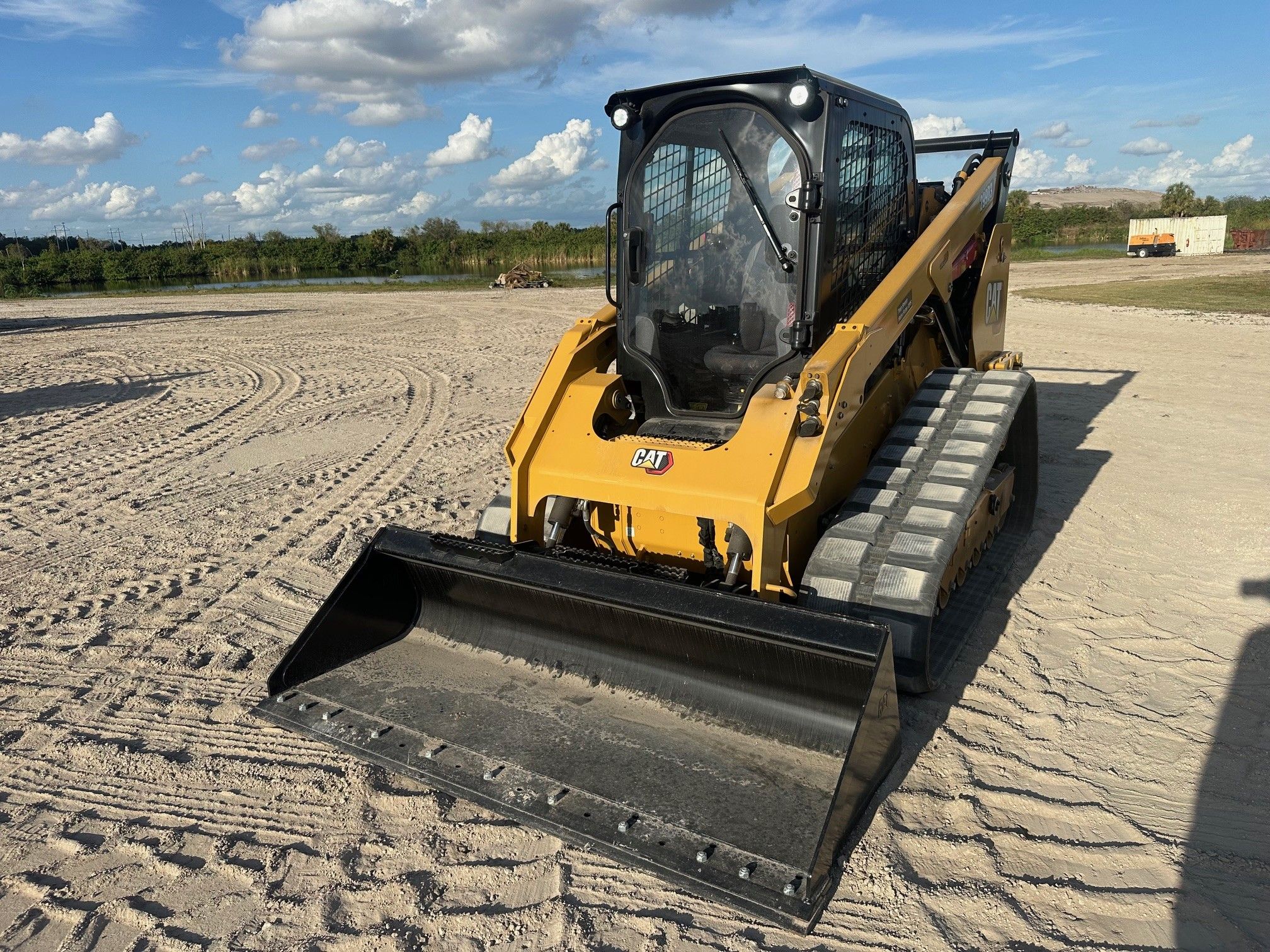 2024 CAT 299D3 Photo 1 Thumbnail