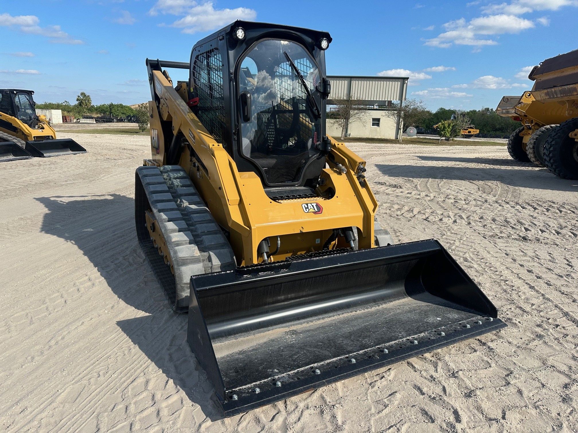 2024 CAT 299D3 Photo 6 Thumbnail