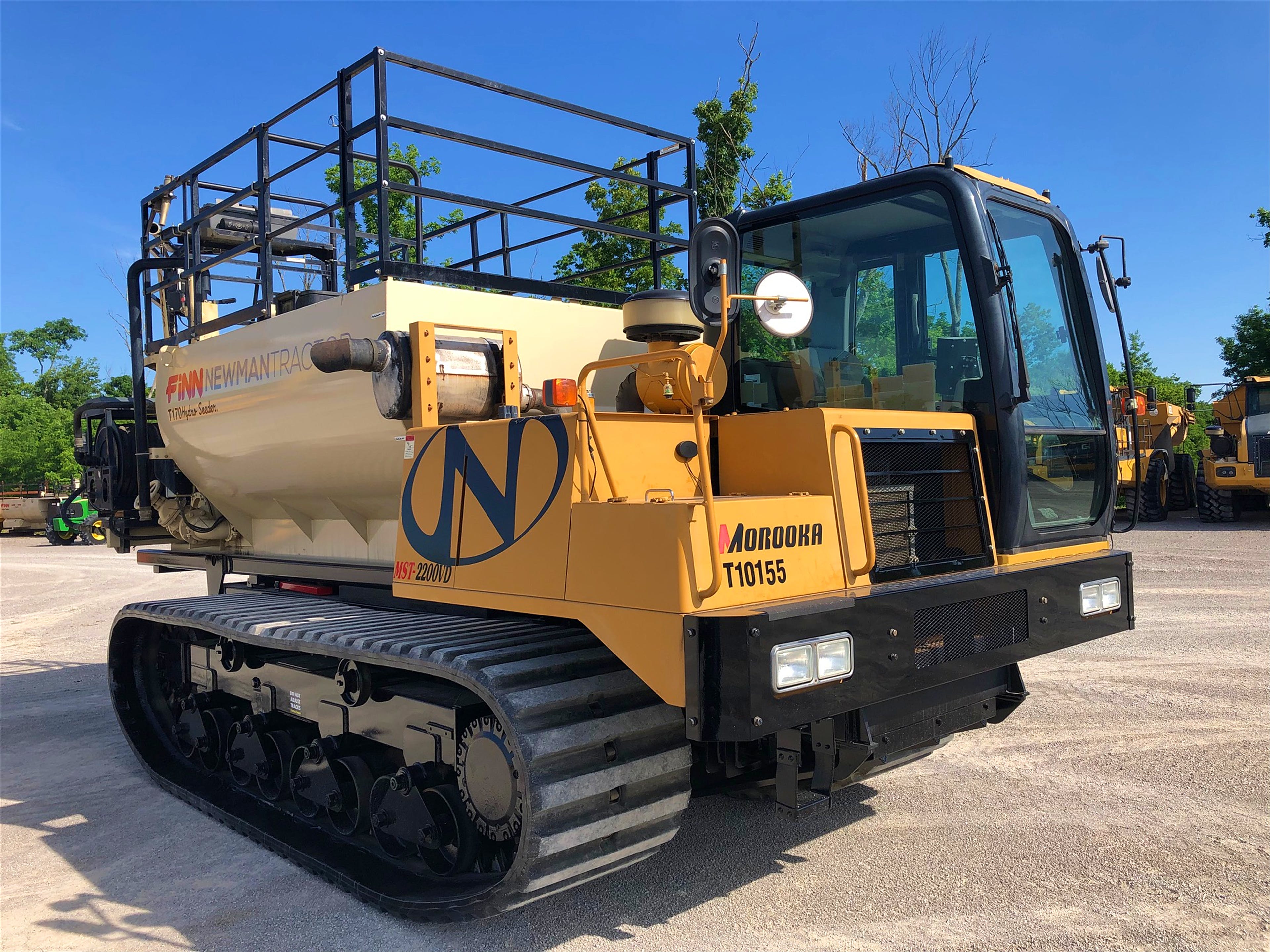 2014 MOROOKA MST 2200VD Photo 4 Thumbnail
