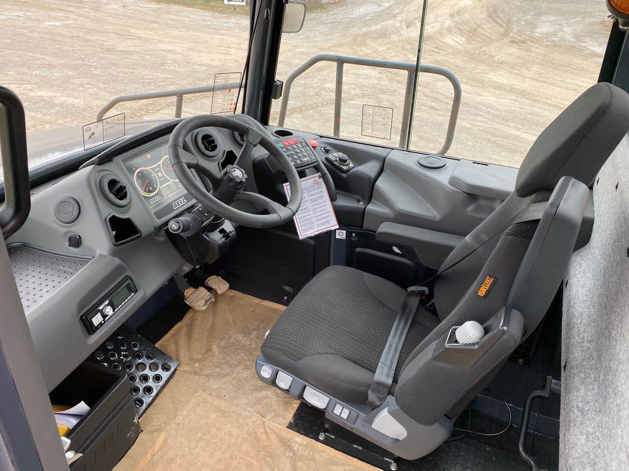 2020 BELL B30E Photo 13 Thumbnail