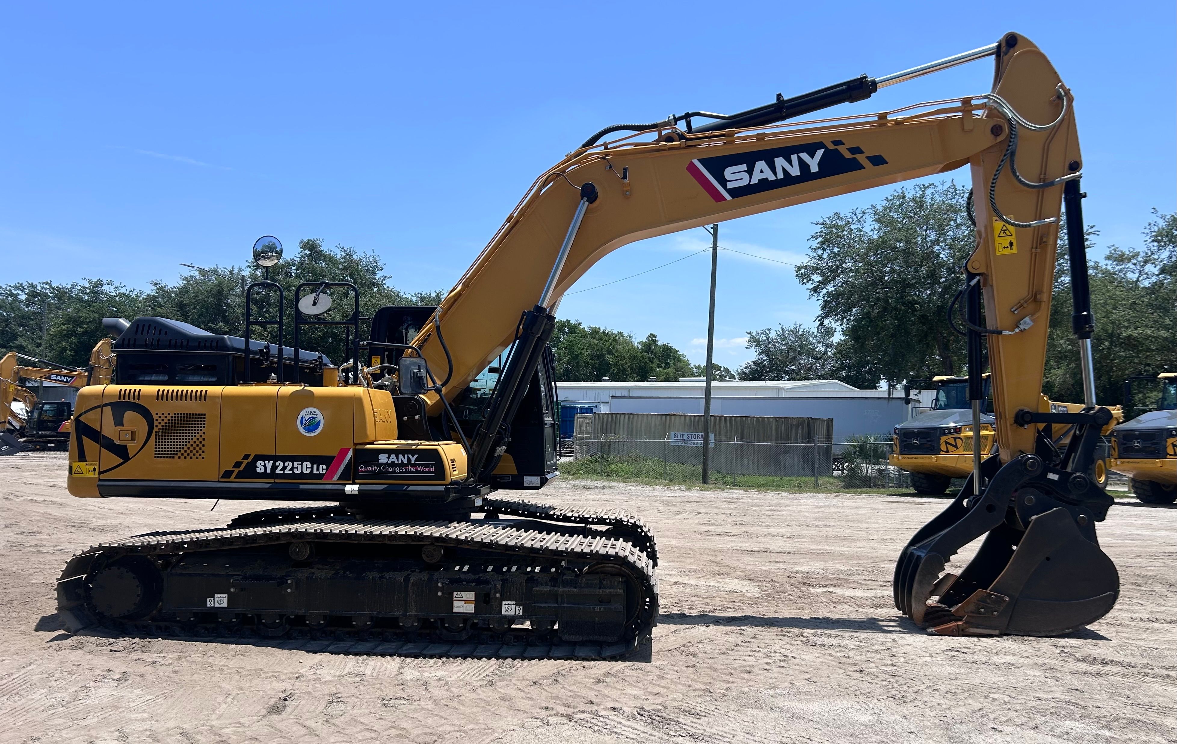 2022 SANY SY225C Photo 5 Thumbnail