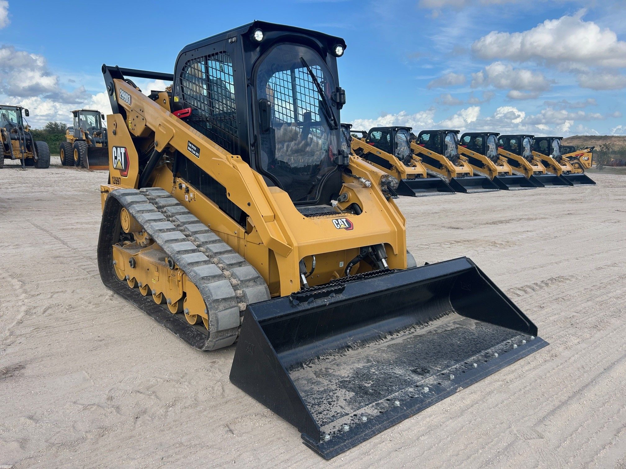 2024 CAT 299D3 Photo 6 Thumbnail