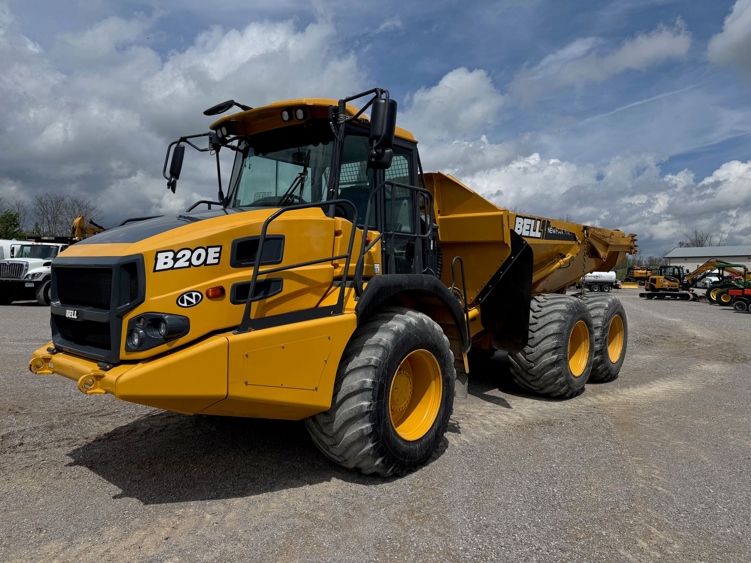 2021 BELL B20E Photo 1 Thumbnail