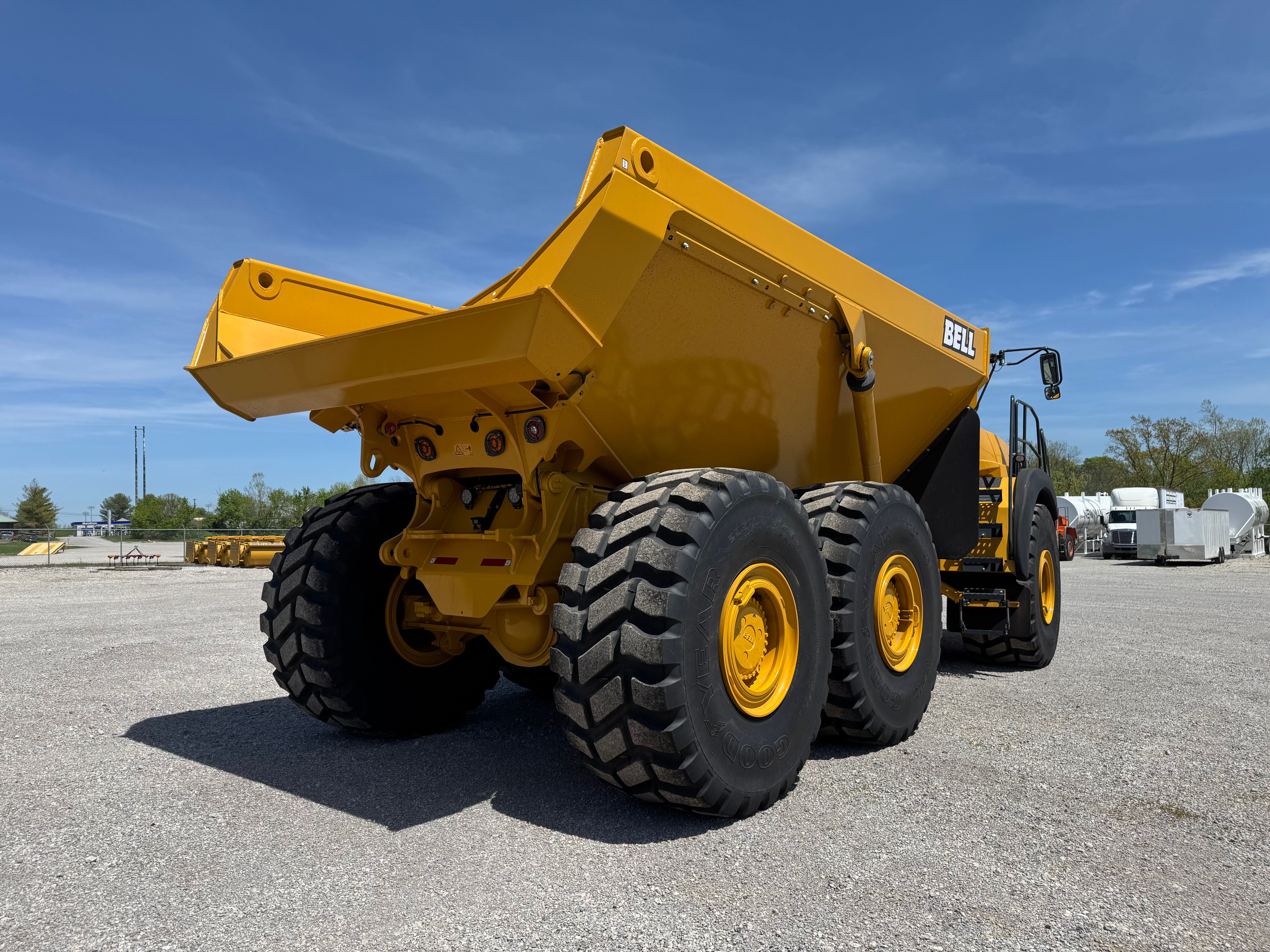 2025 BELL B45E Photo 9 Thumbnail