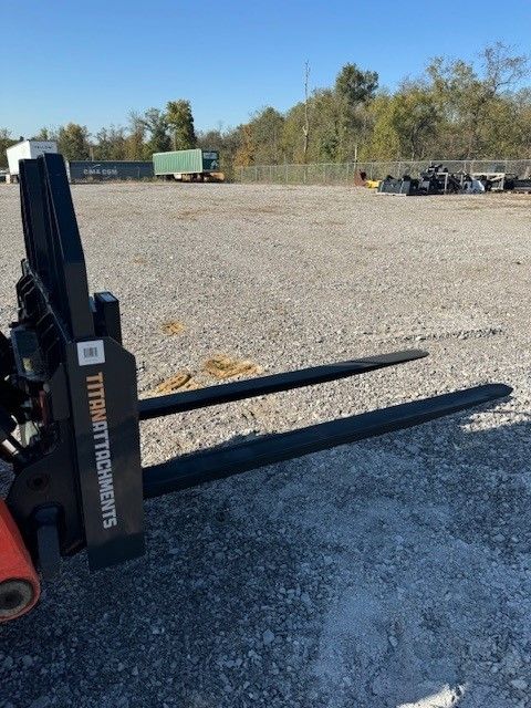 72" SKID STEER FORKS Photo 4 Thumbnail