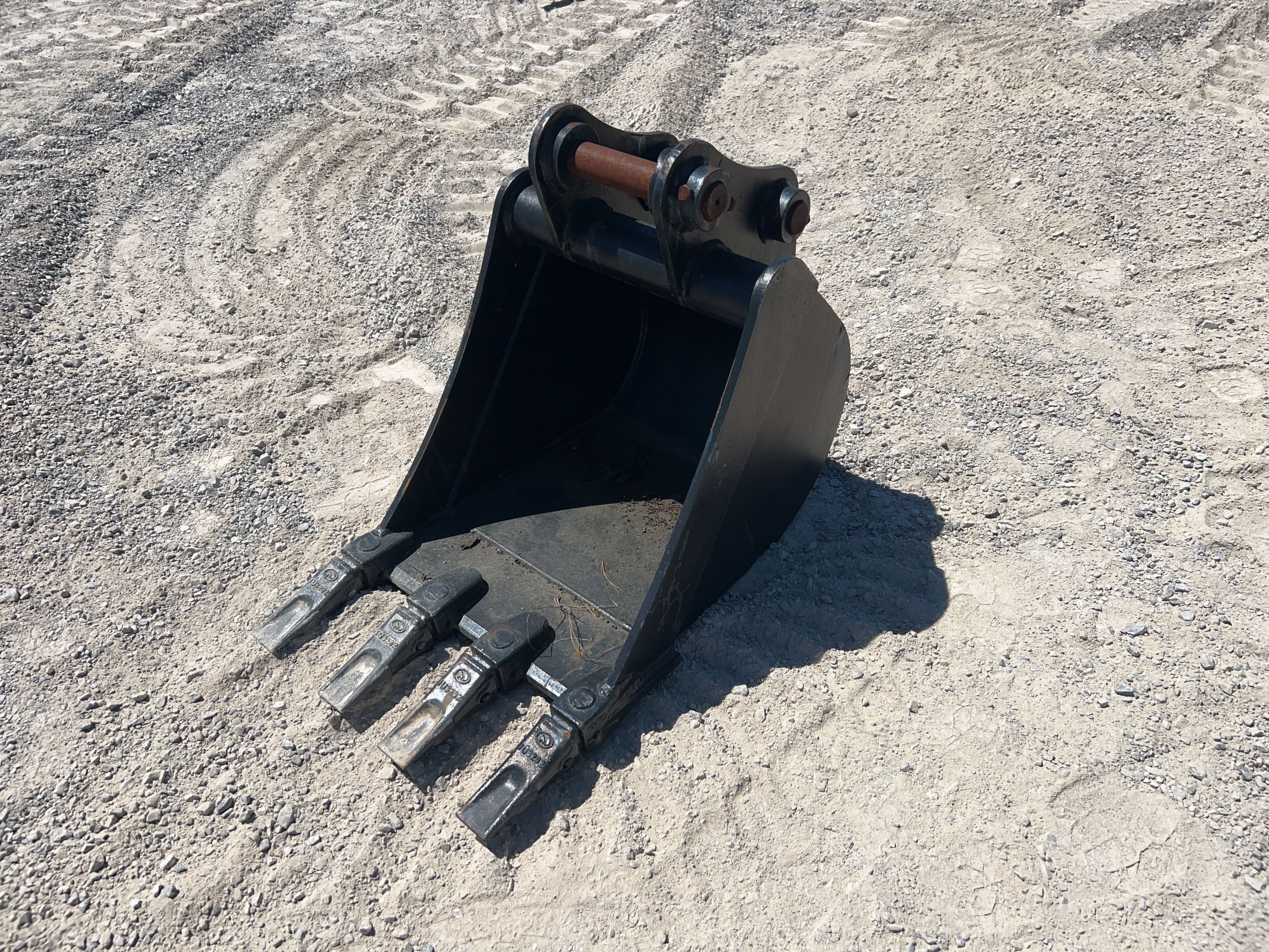 Equipment Photo - EQ8145