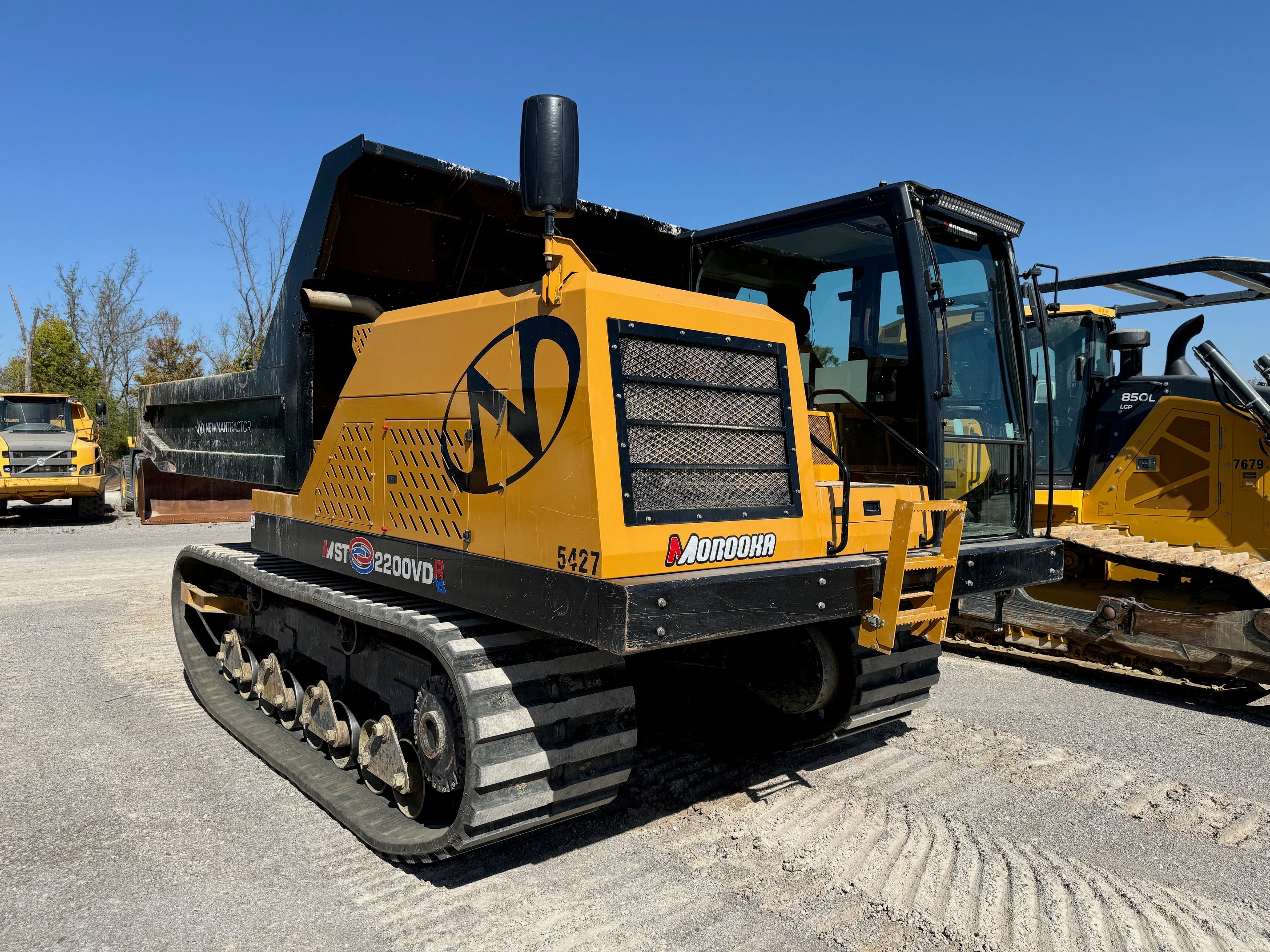 2022 MOROOKA MST 2200VDR Photo 4 Thumbnail