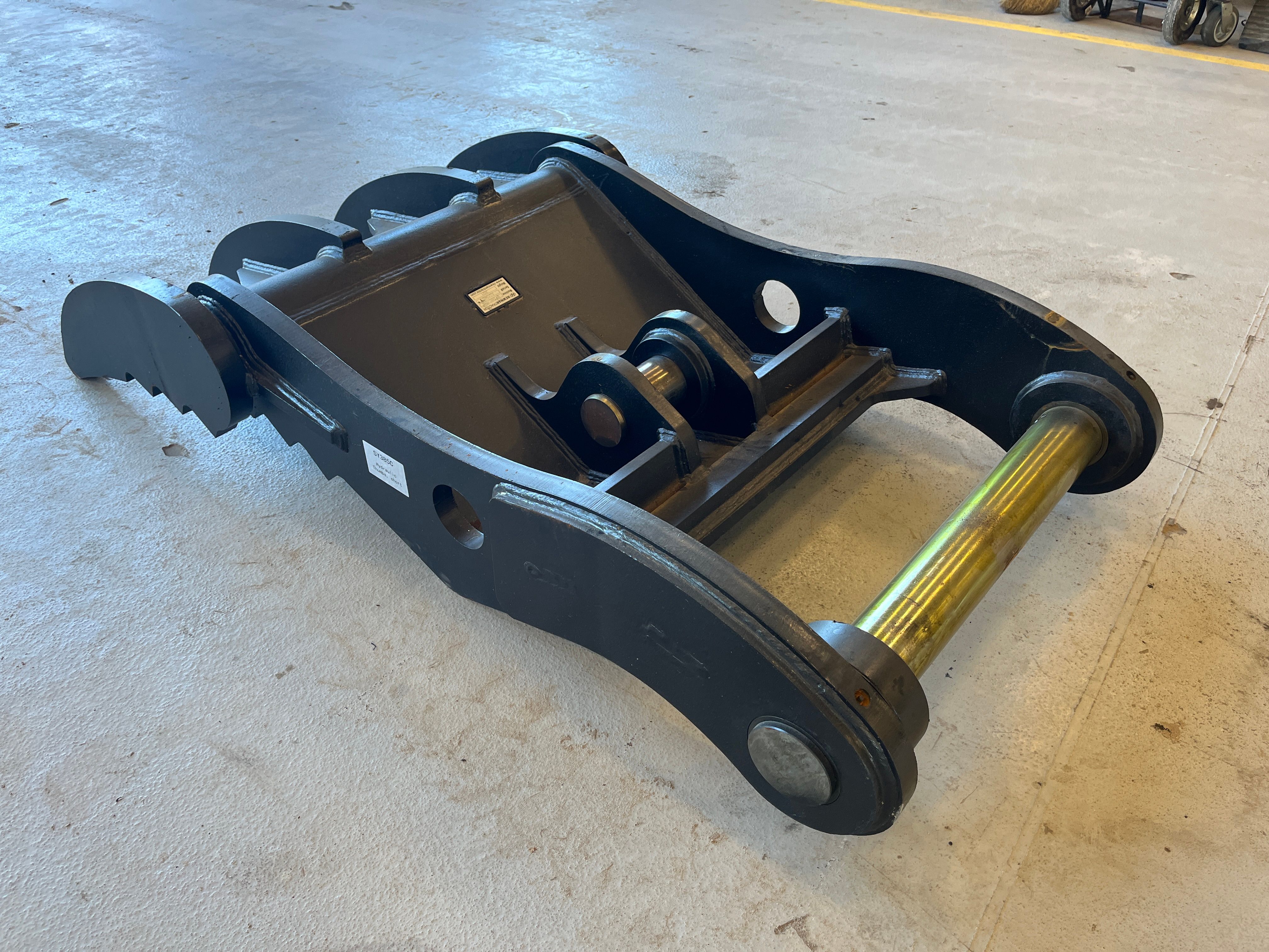 SHORT THUMB FOR SY385C (NO CPLR) Photo 2 Thumbnail