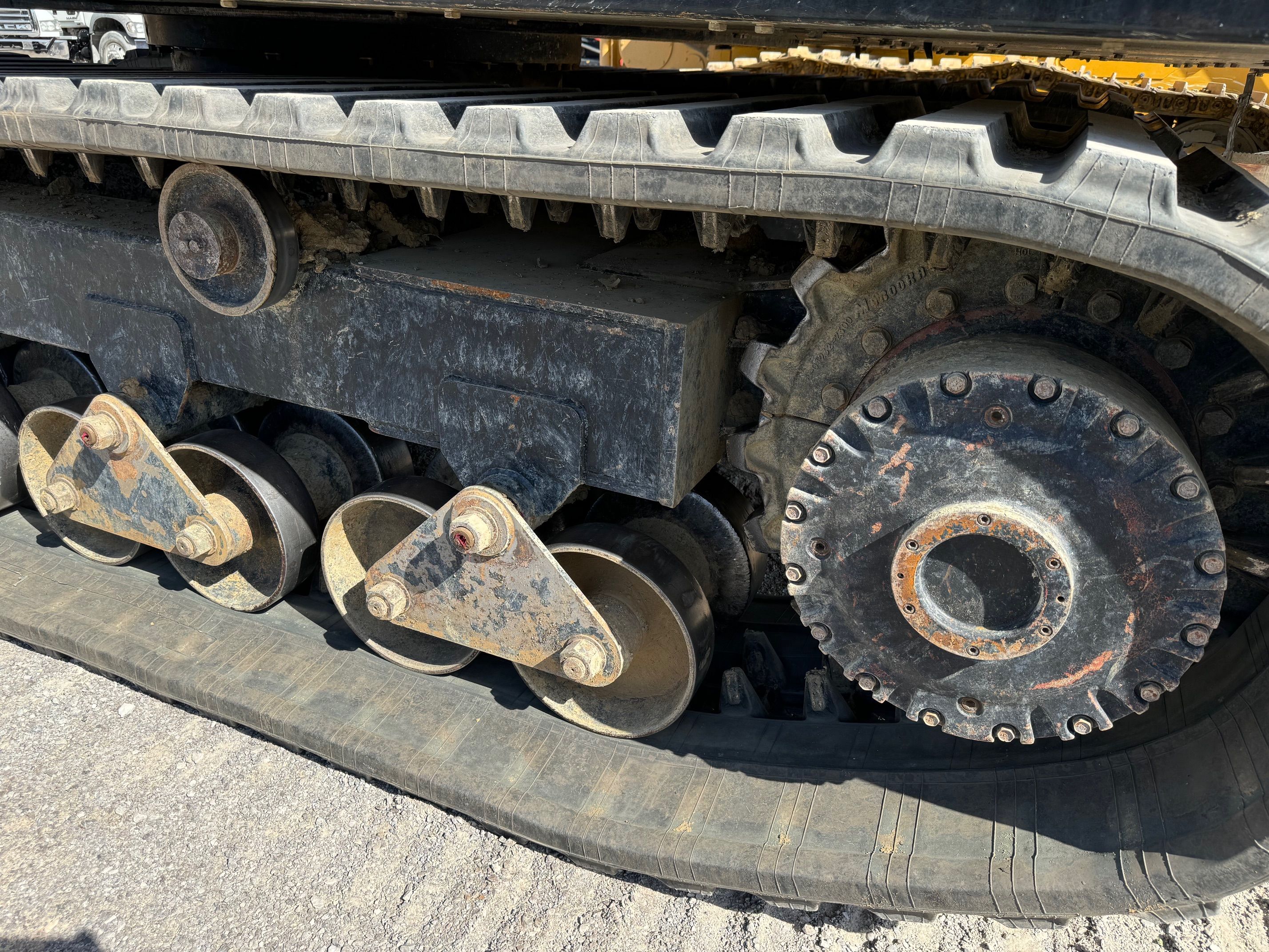 2022 MOROOKA MST 2200VDR Photo 5 Thumbnail