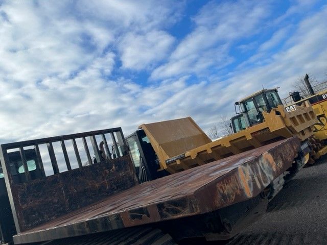 MOROOKA MST 3000VD CRAWLER CARRIER FLAT BED Photo 1 Thumbnail