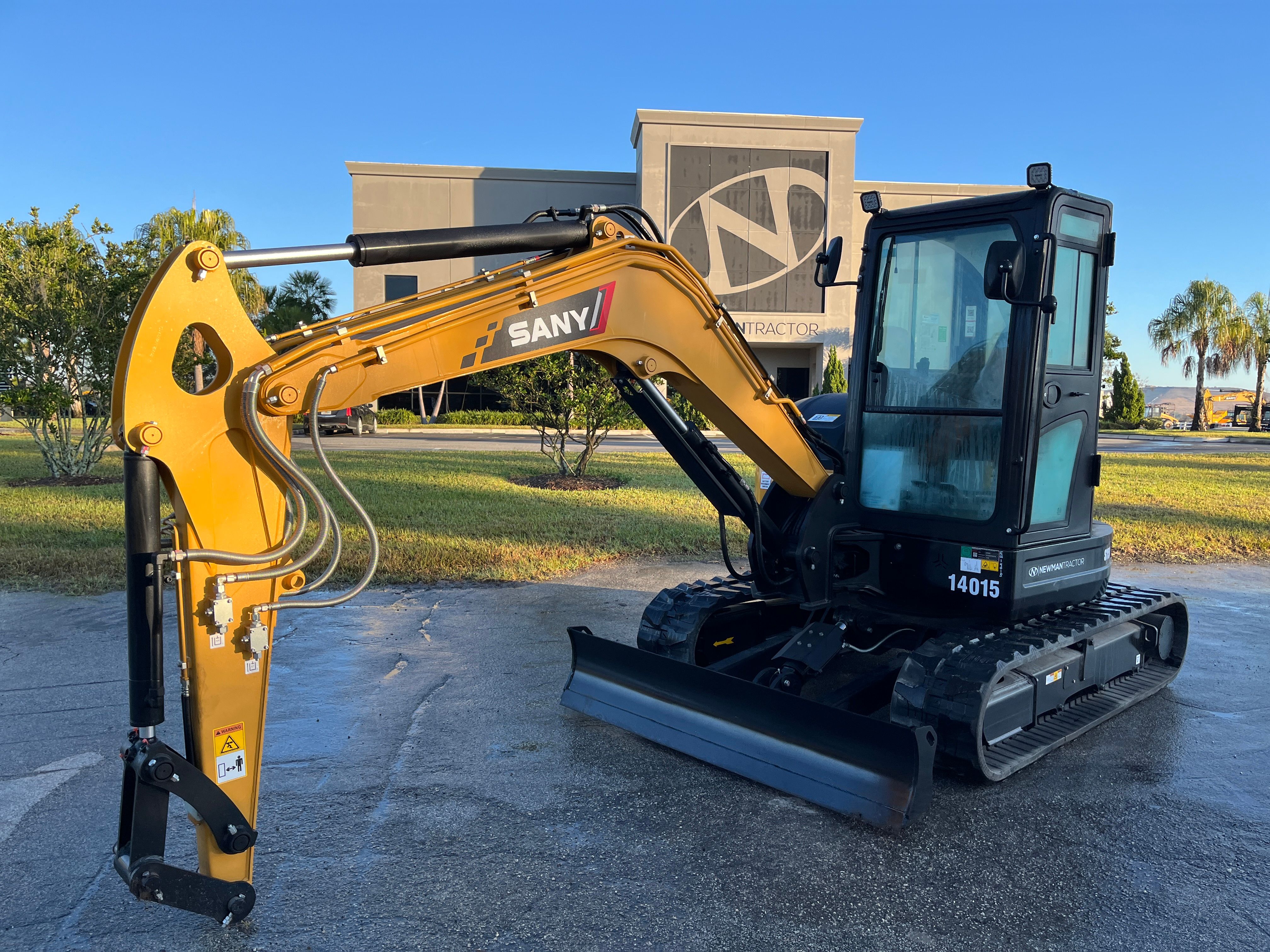 2025 SANY SY50U Photo 1 Thumbnail