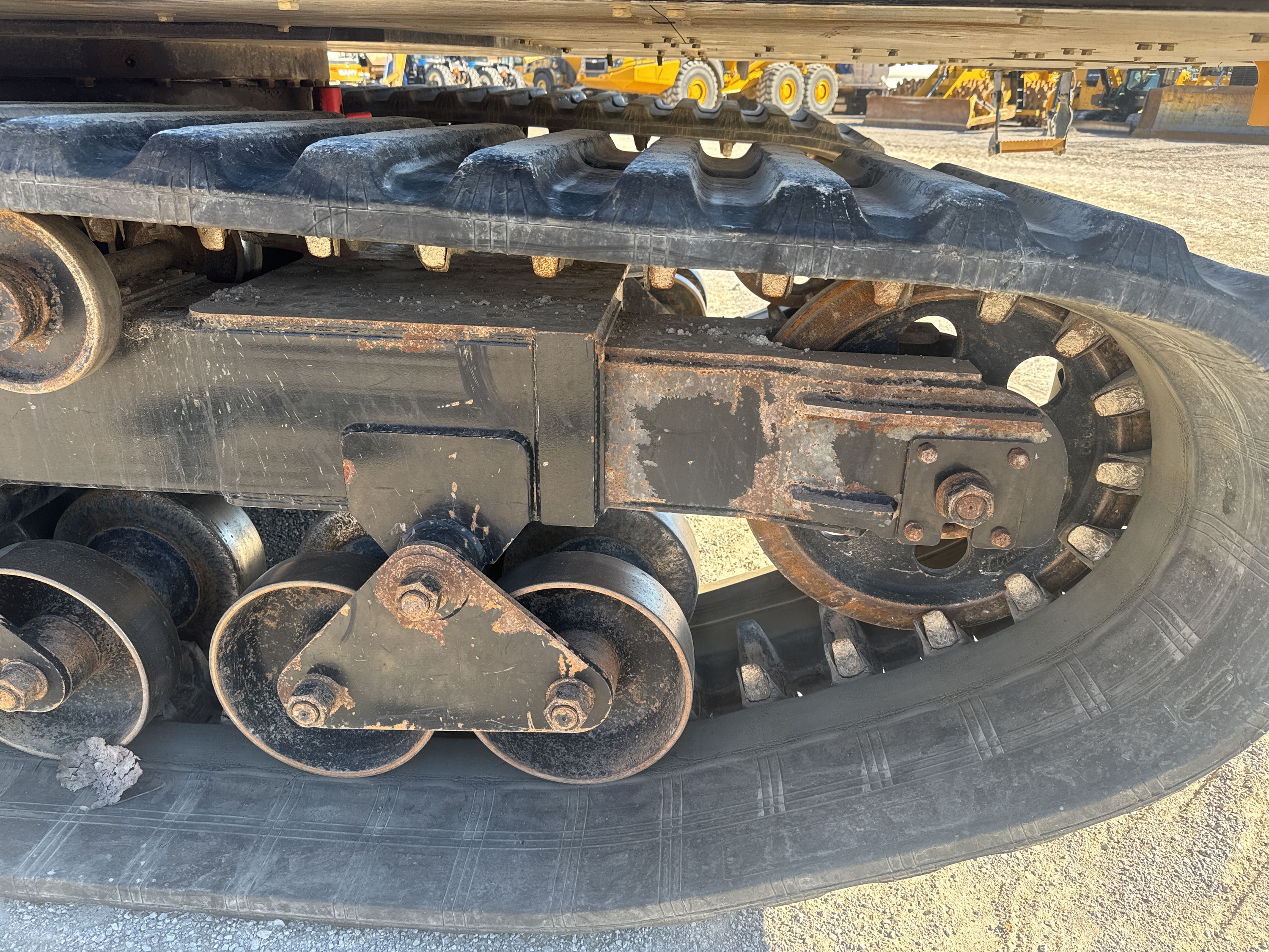 2023 MOROOKA MST 2200VDR Photo 15 Thumbnail