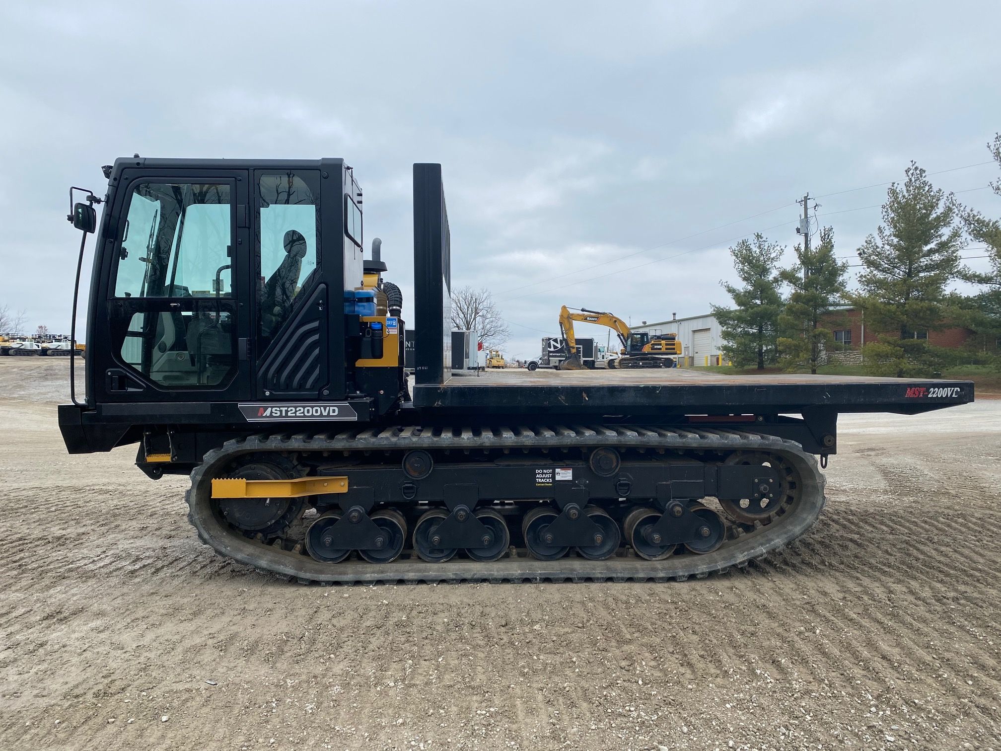 2019 MOROOKA MST 2200VD Photo 2 Thumbnail