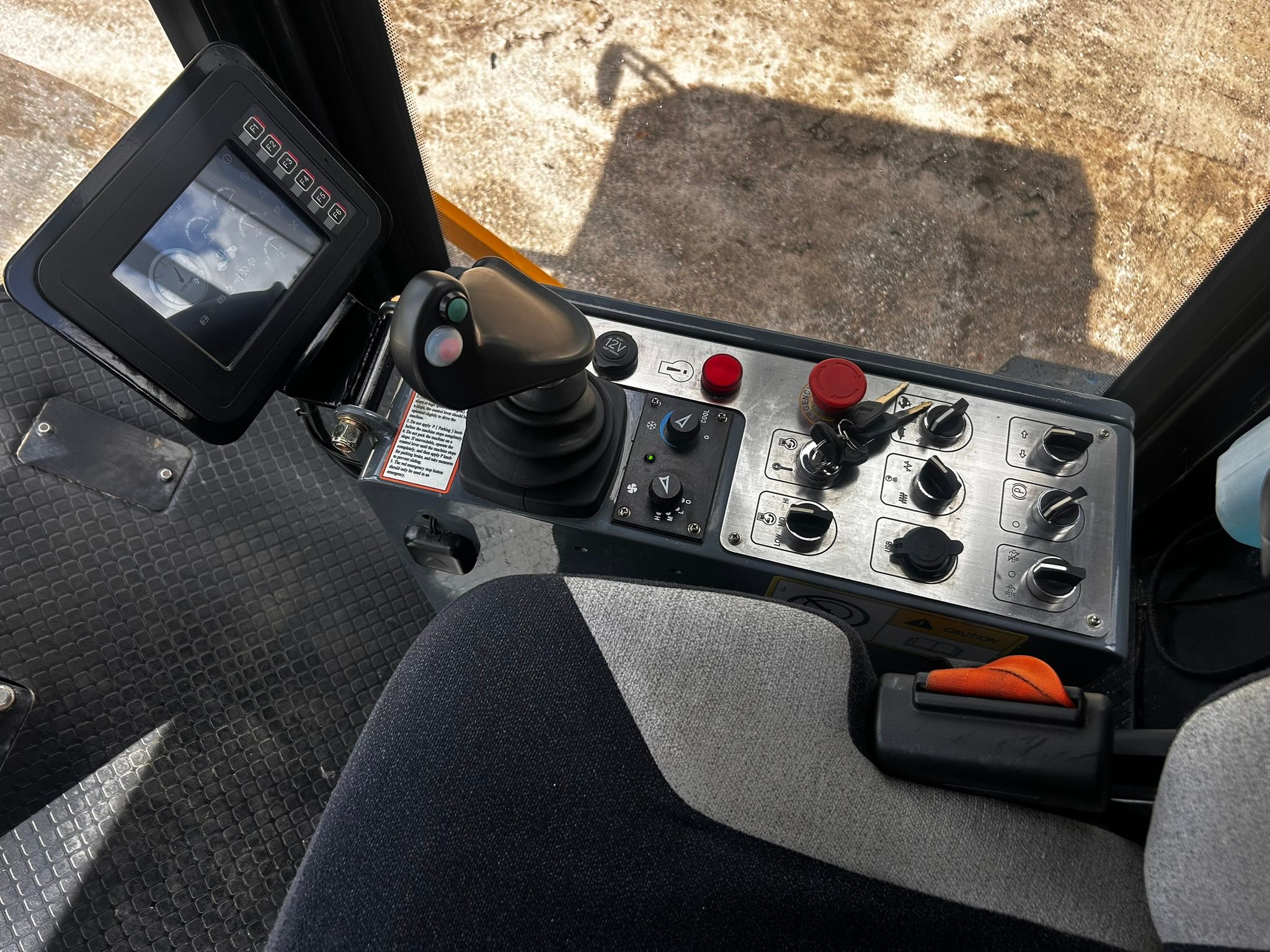 2024 SANY SSR120HT-CAB Photo 9 Thumbnail