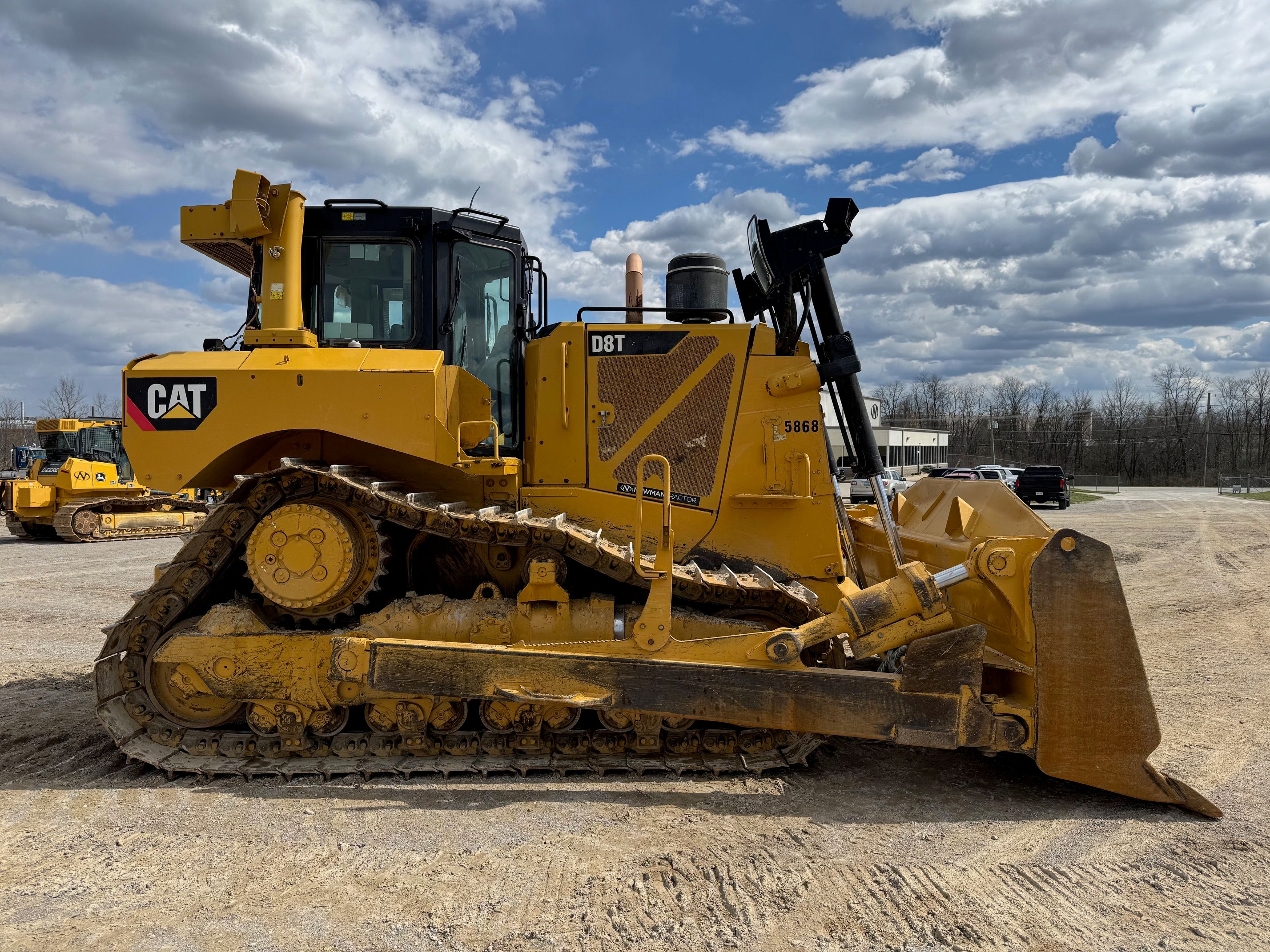 2017 CAT D8T Photo 5 Thumbnail