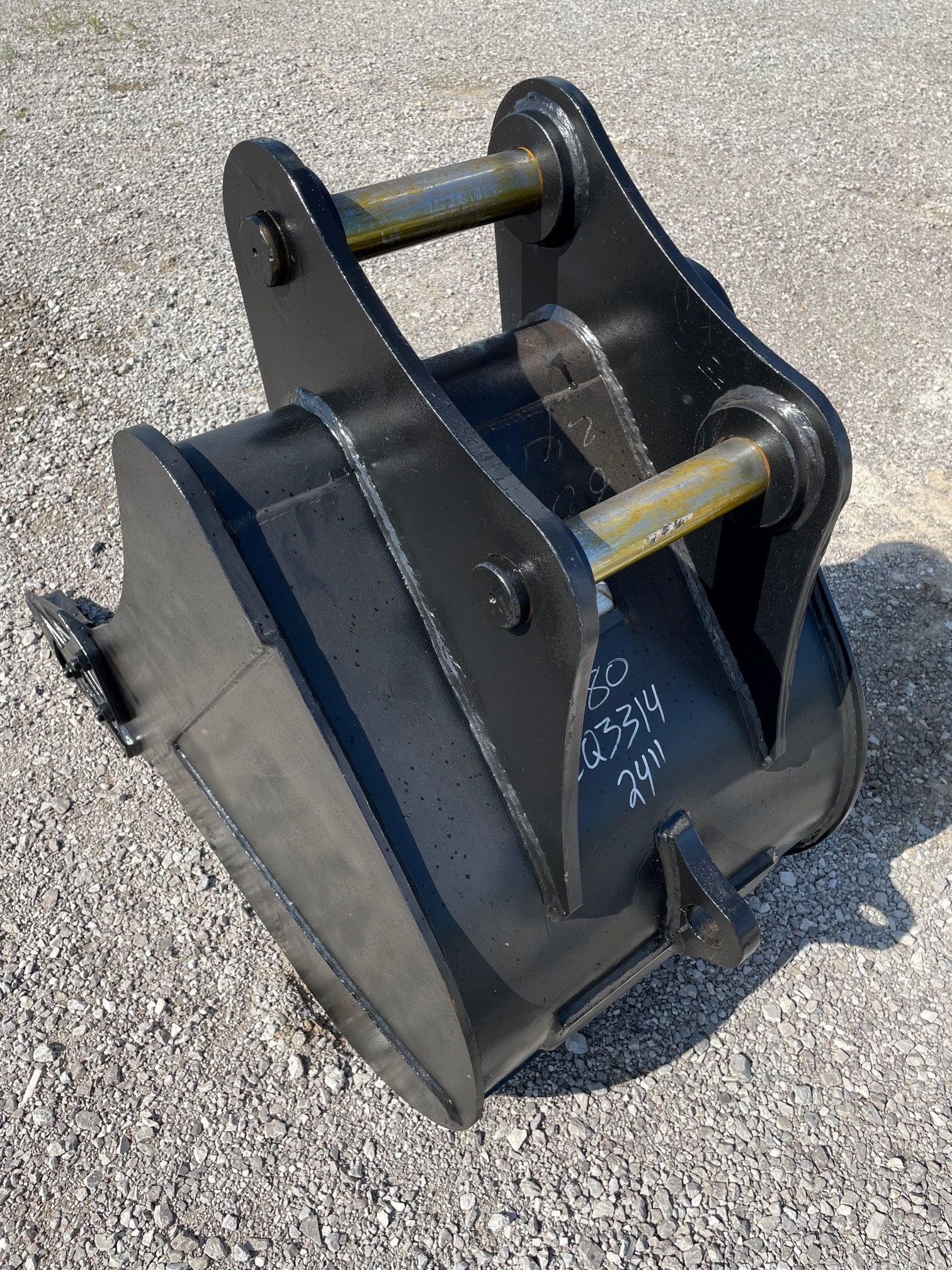 24" EXCAVATOR DIGGING BUCKET 50MM PIN Photo 3 Thumbnail