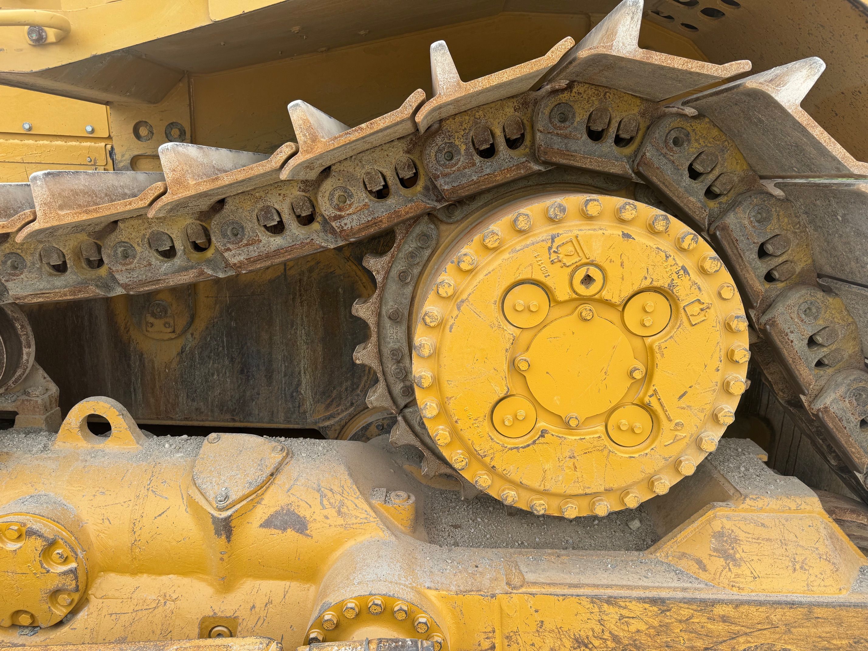 2017 CAT D8T Photo 10 Thumbnail