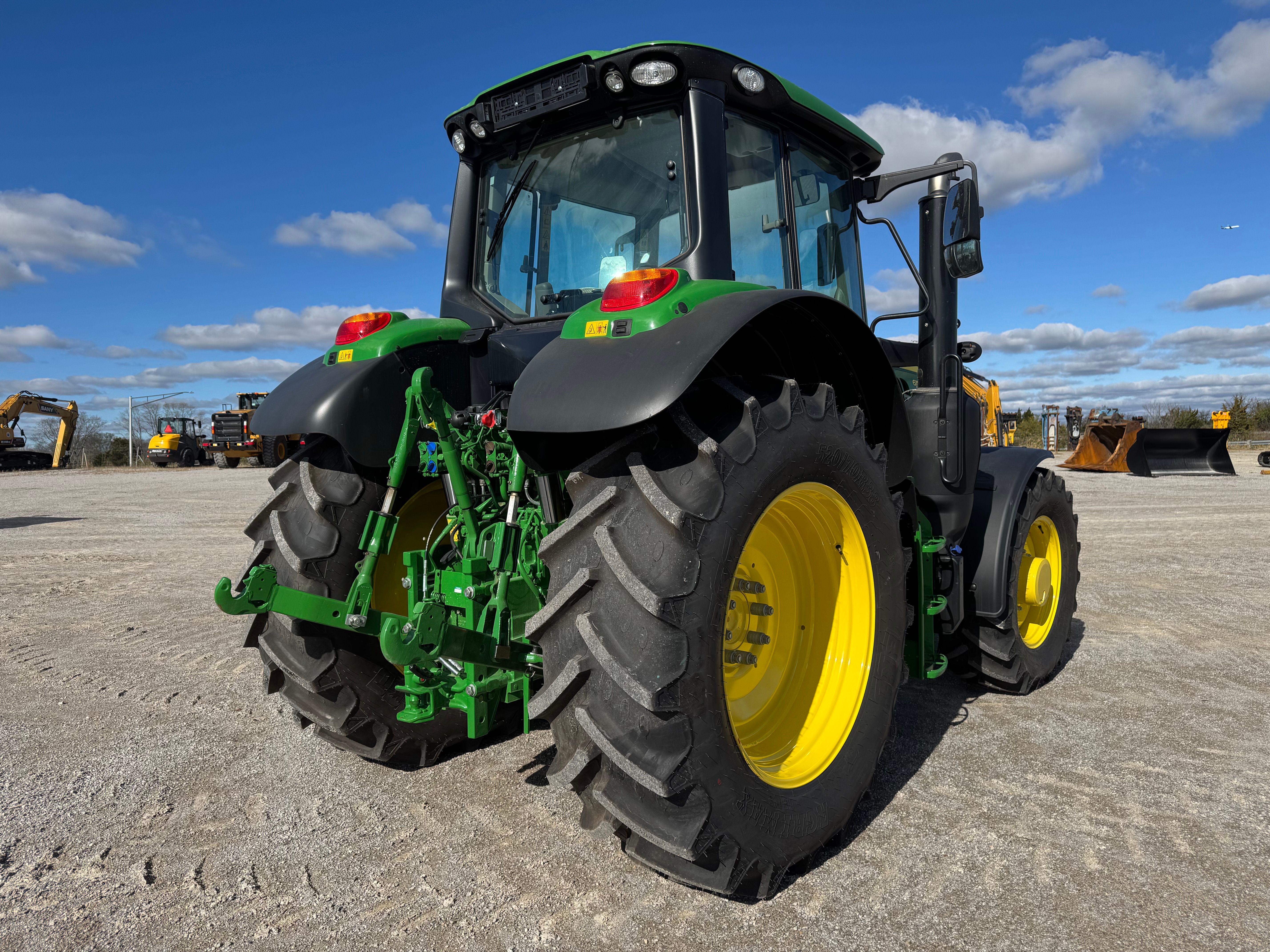 2024 JOHN DEERE 6155M Photo 6 Thumbnail