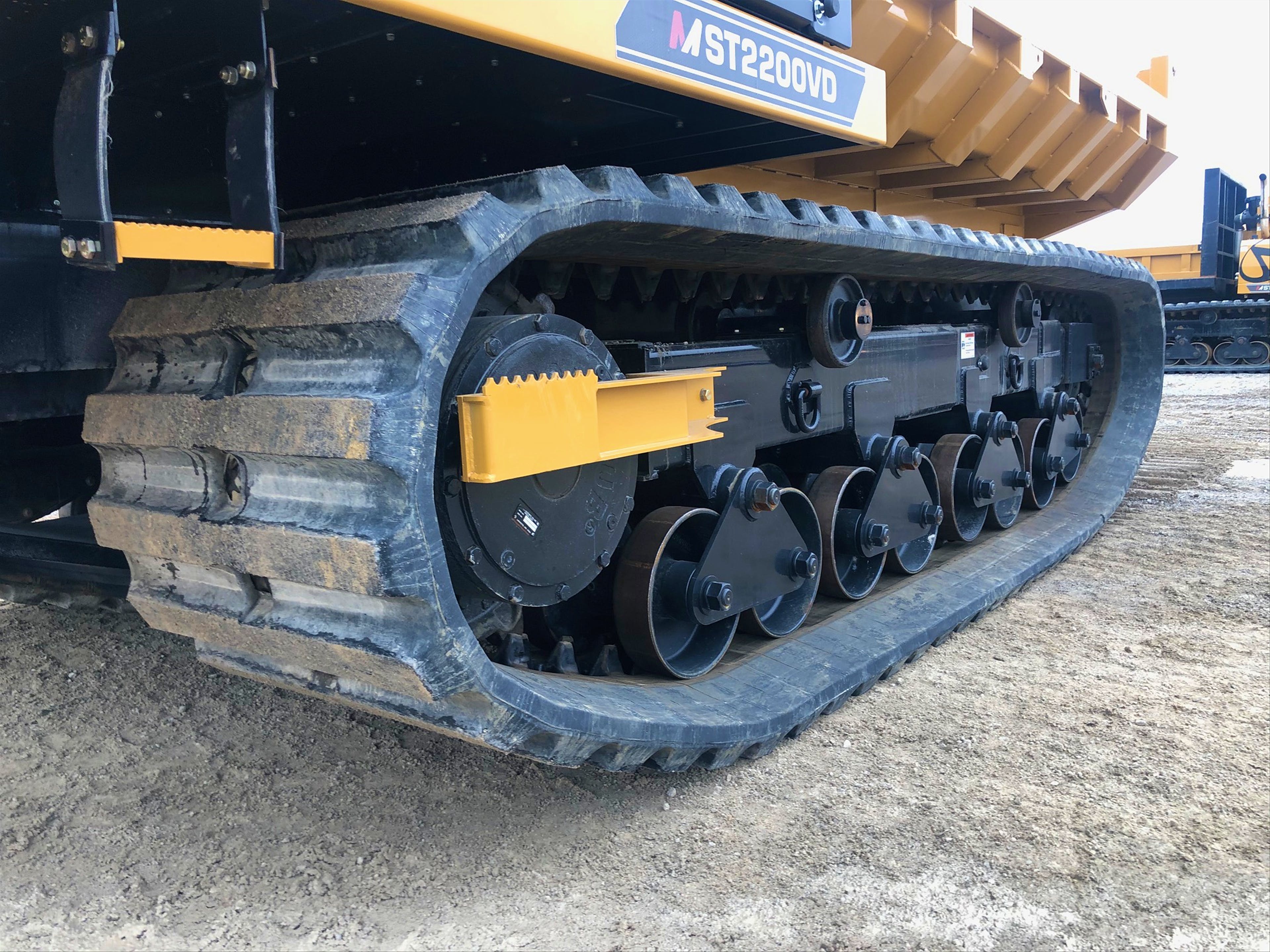 2019 MOROOKA MST 2200VD Photo 9 Thumbnail