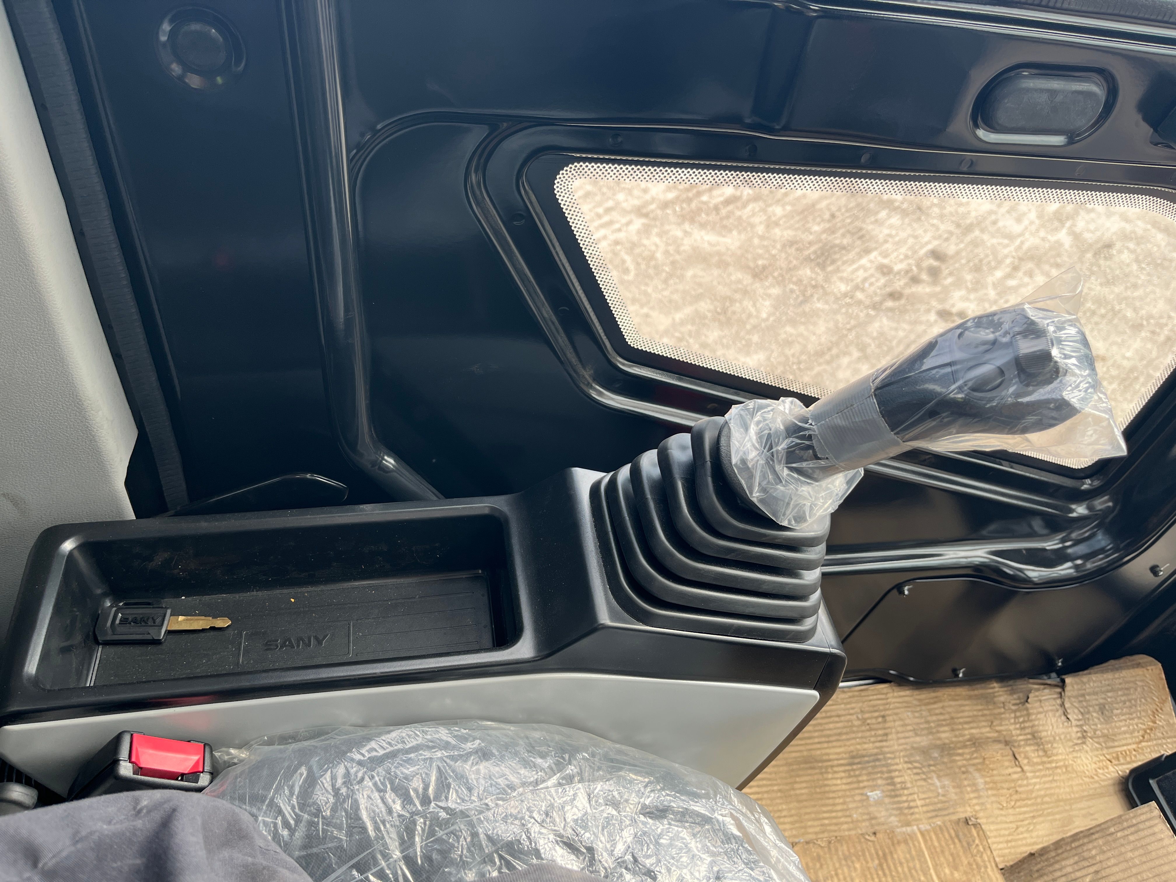 2025 SANY SY385C Photo 8 Thumbnail