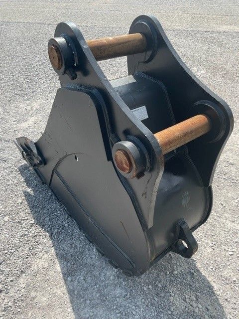 24" BUCKET FOR SY265C Photo 1 Thumbnail