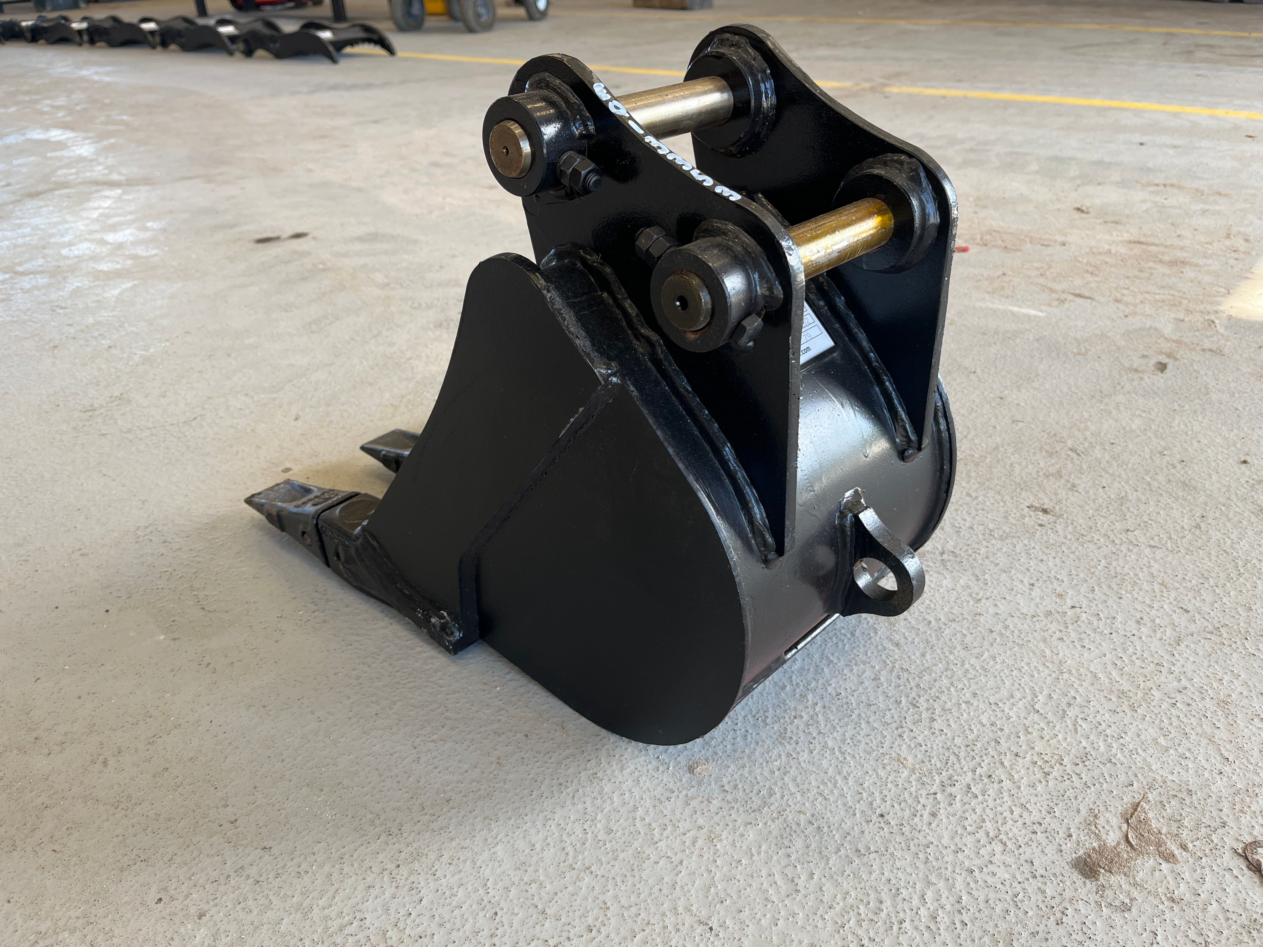 12" BUCKET FOR SY16C Photo 2 Thumbnail