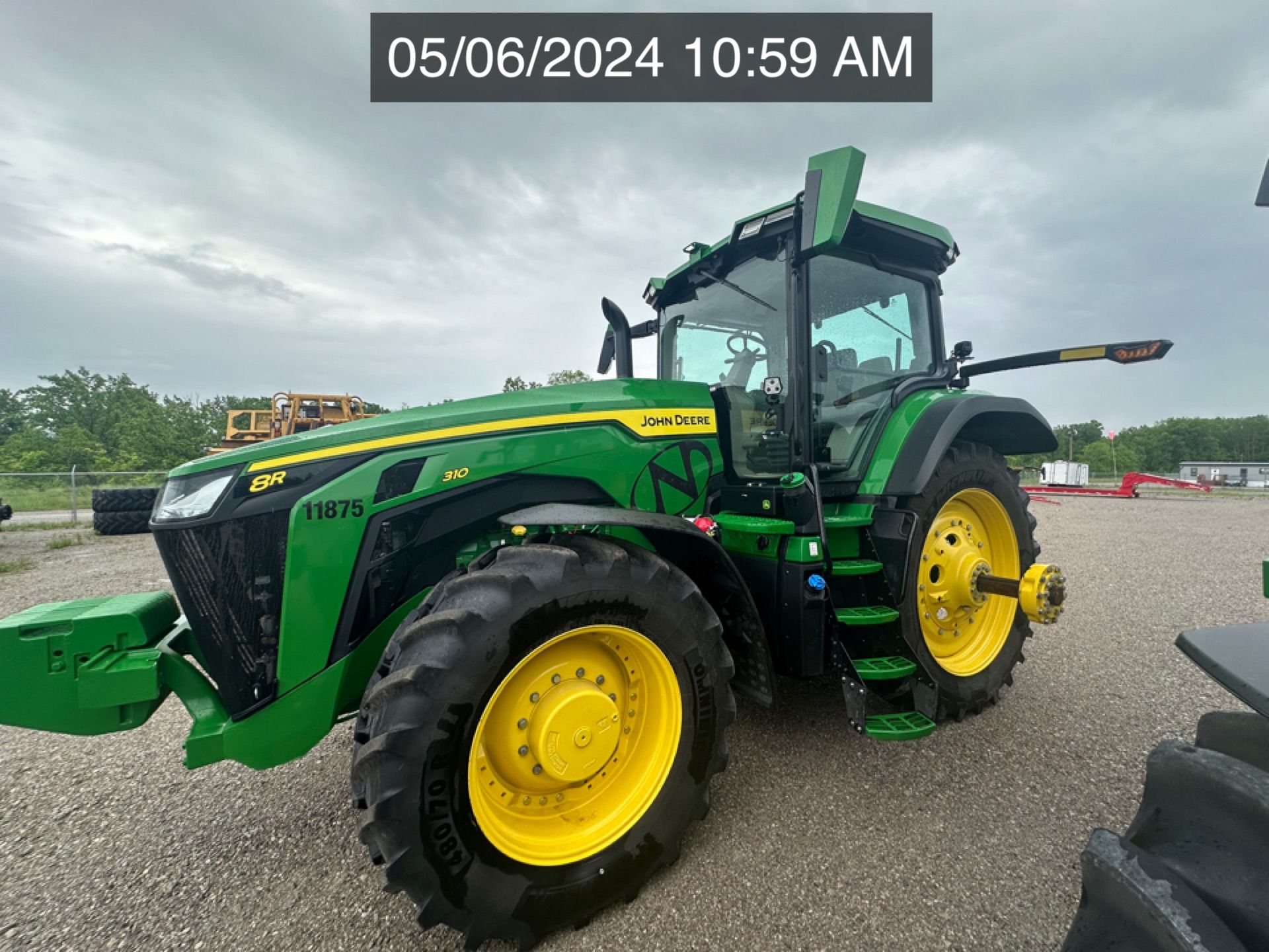 2023 JOHN DEERE 8R 310 Photo 2 Thumbnail