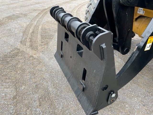 HYDRAULIC QUICK COUPLER FOR SW405K Photo 2 Thumbnail