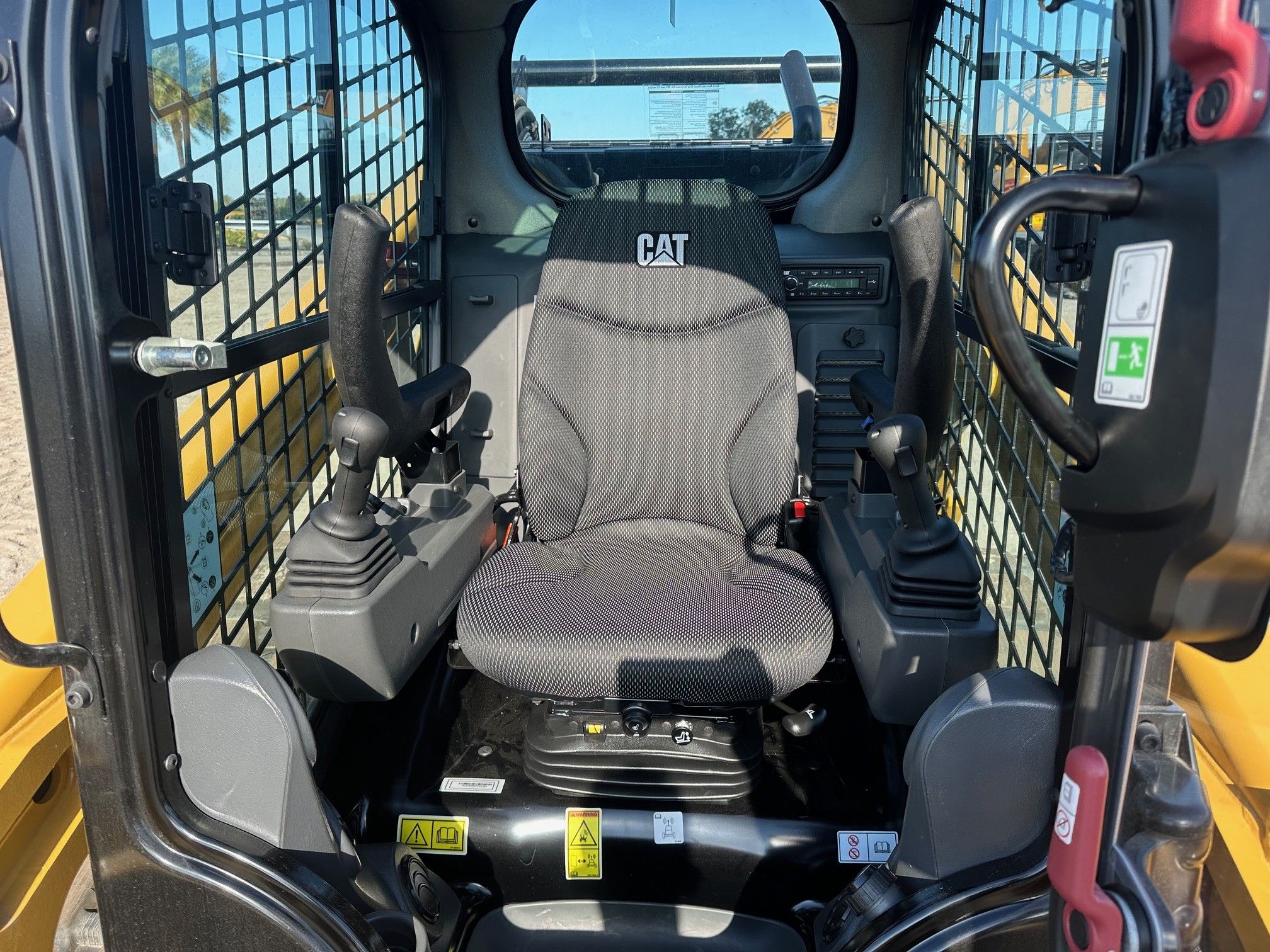 2024 CAT 299D3 Photo 7 Thumbnail