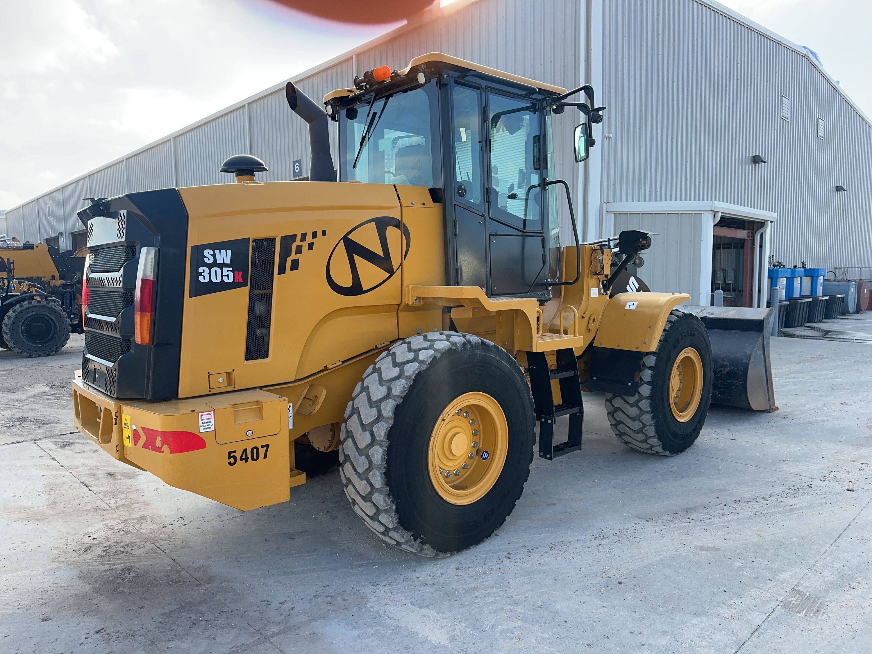 2023 SANY SW305K Photo 3 Thumbnail