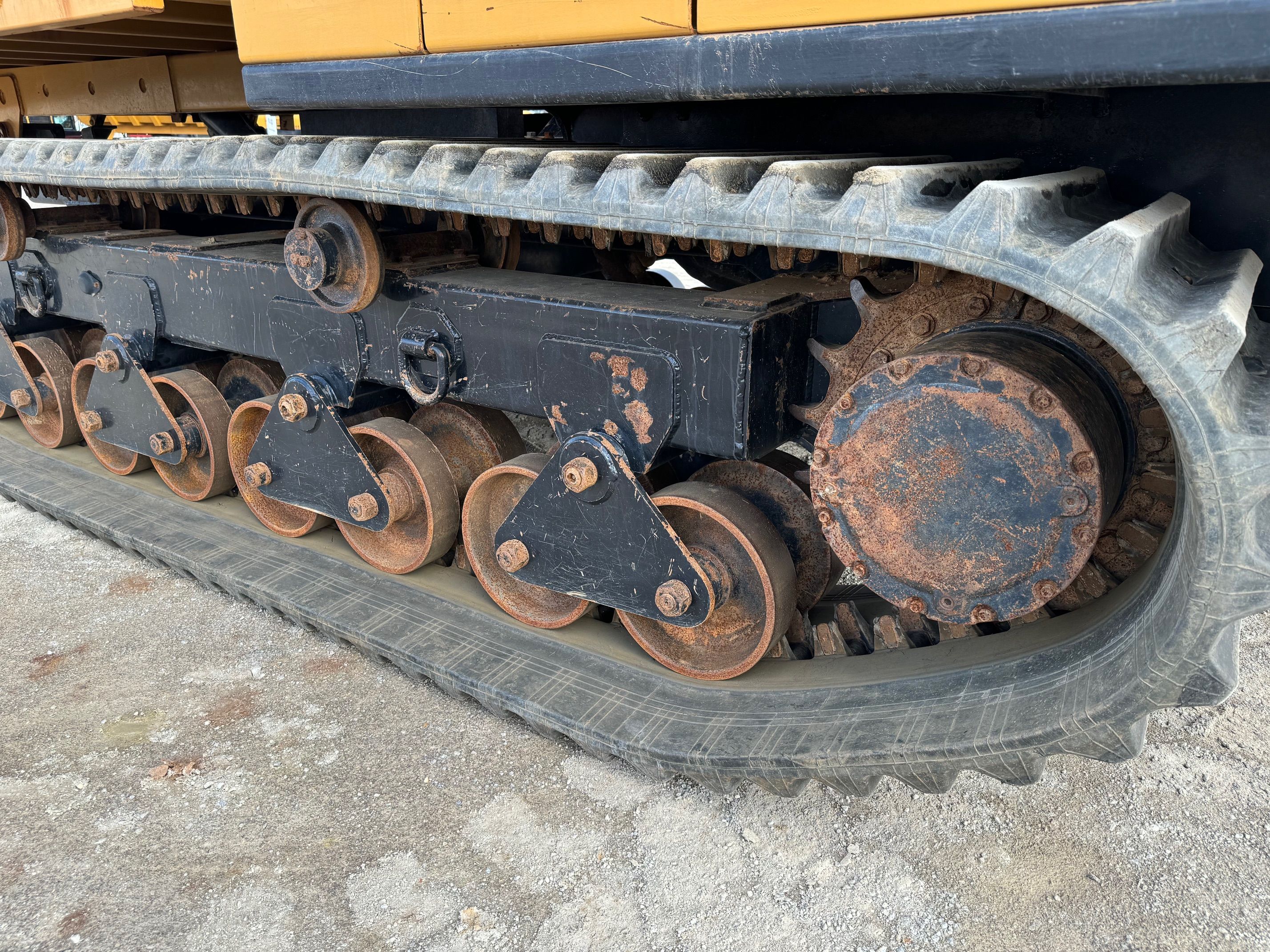 2020 MOROOKA MST 1000VD Photo 5 Thumbnail