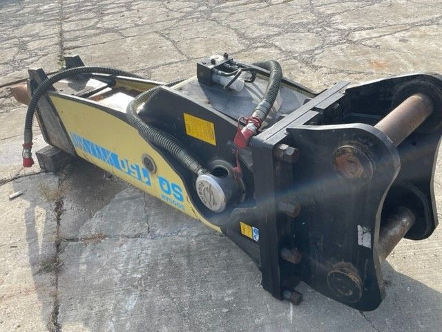 SOOSAN SQ150 HAMMER Photo 3 Thumbnail