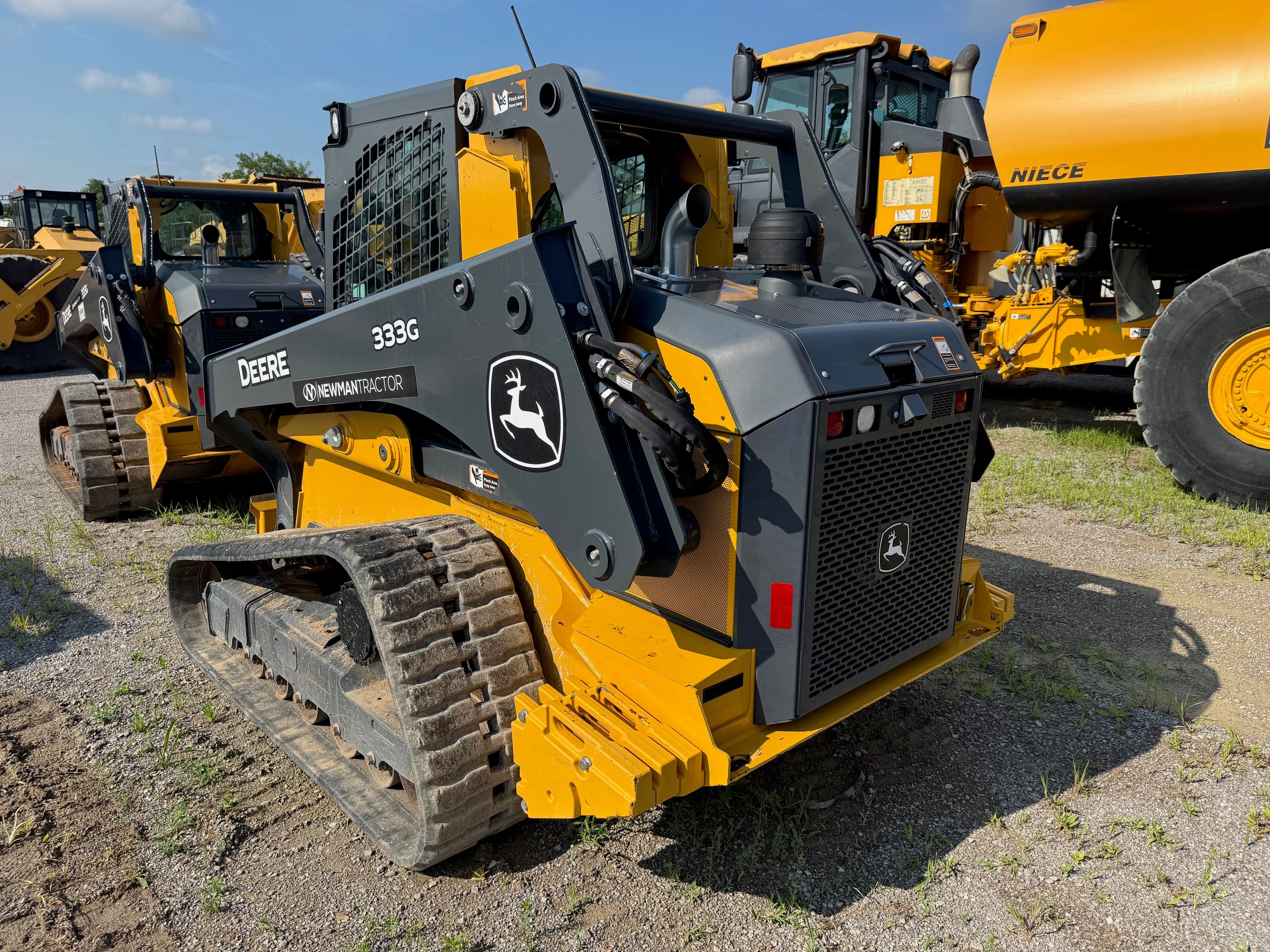 2024 JOHN DEERE 333G Photo 2 Thumbnail