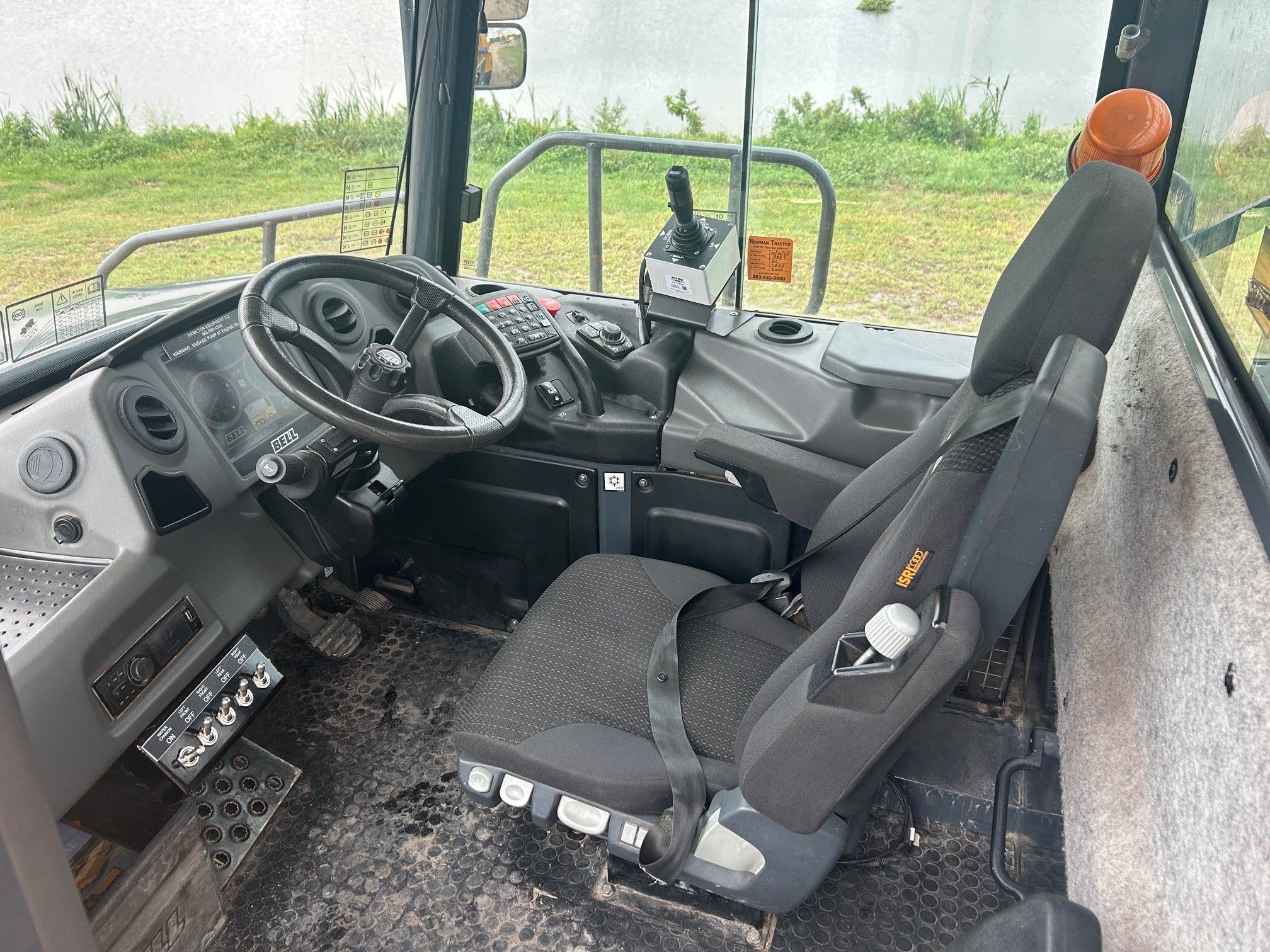 2021 BELL B30E Photo 7 Thumbnail