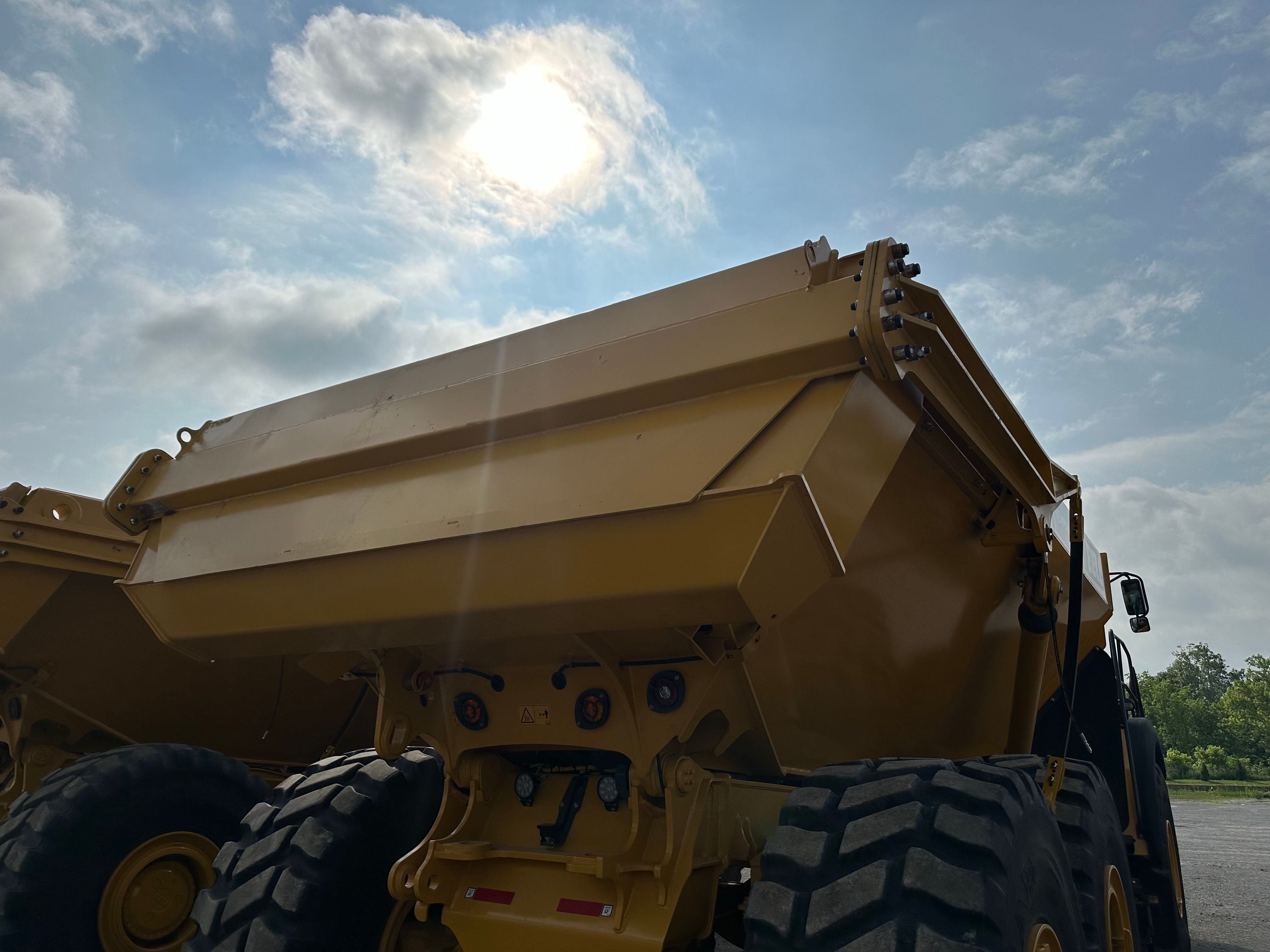 BELL B45E TAILGATE Photo 1 Thumbnail