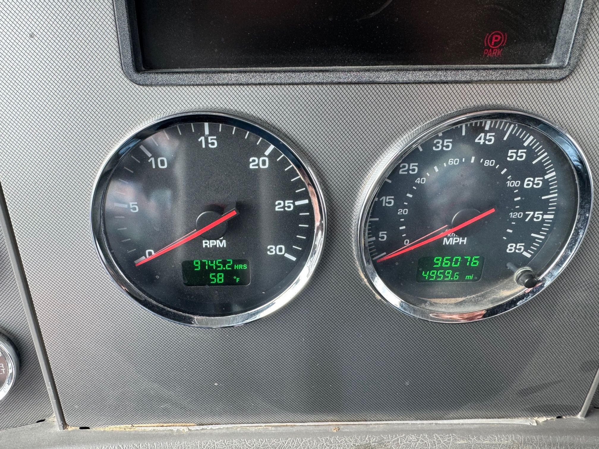 2018 KENWORTH T370 WATER Photo 8 Thumbnail