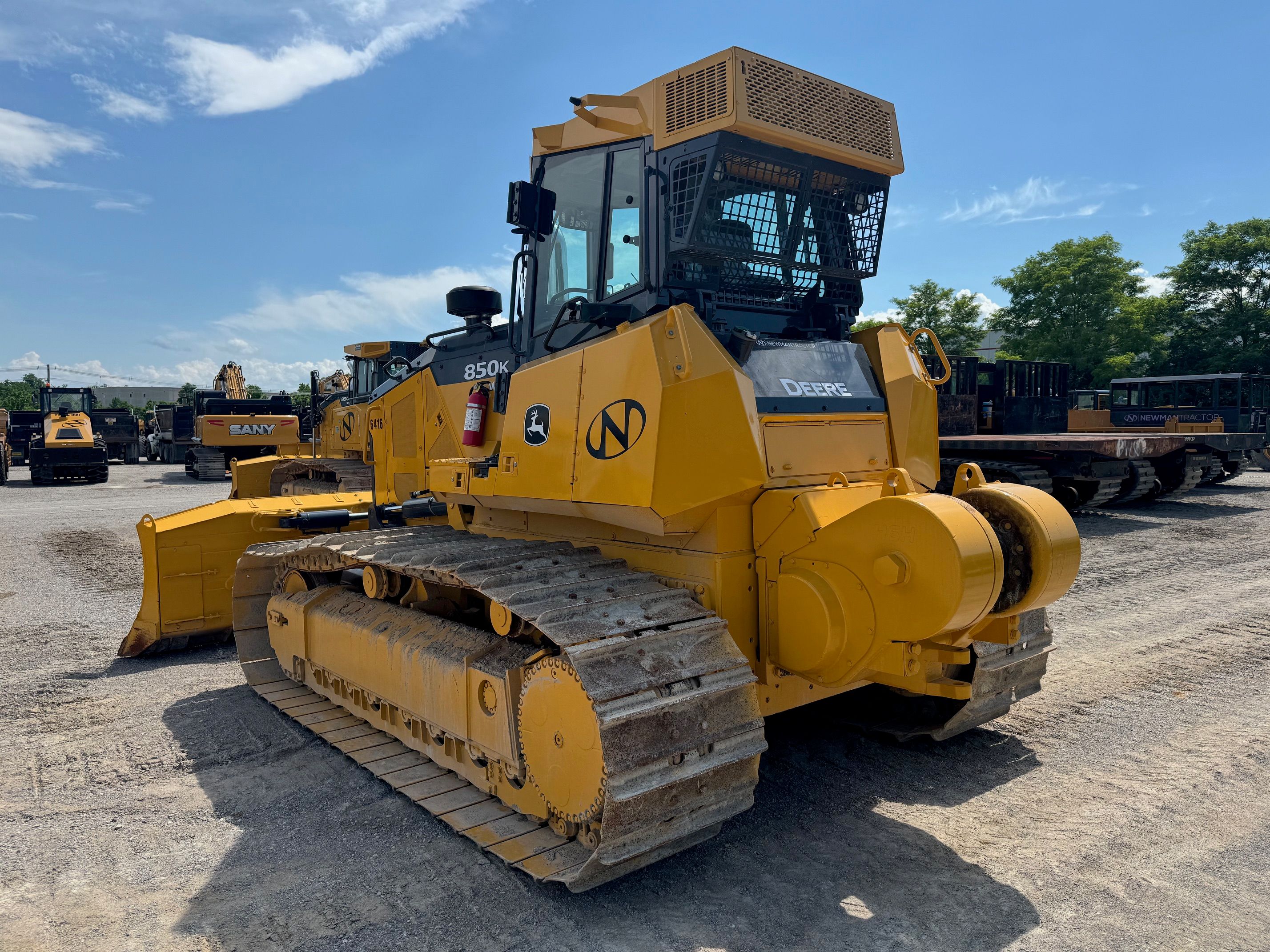 2017 JOHN DEERE 850K WLT Photo 2 Thumbnail