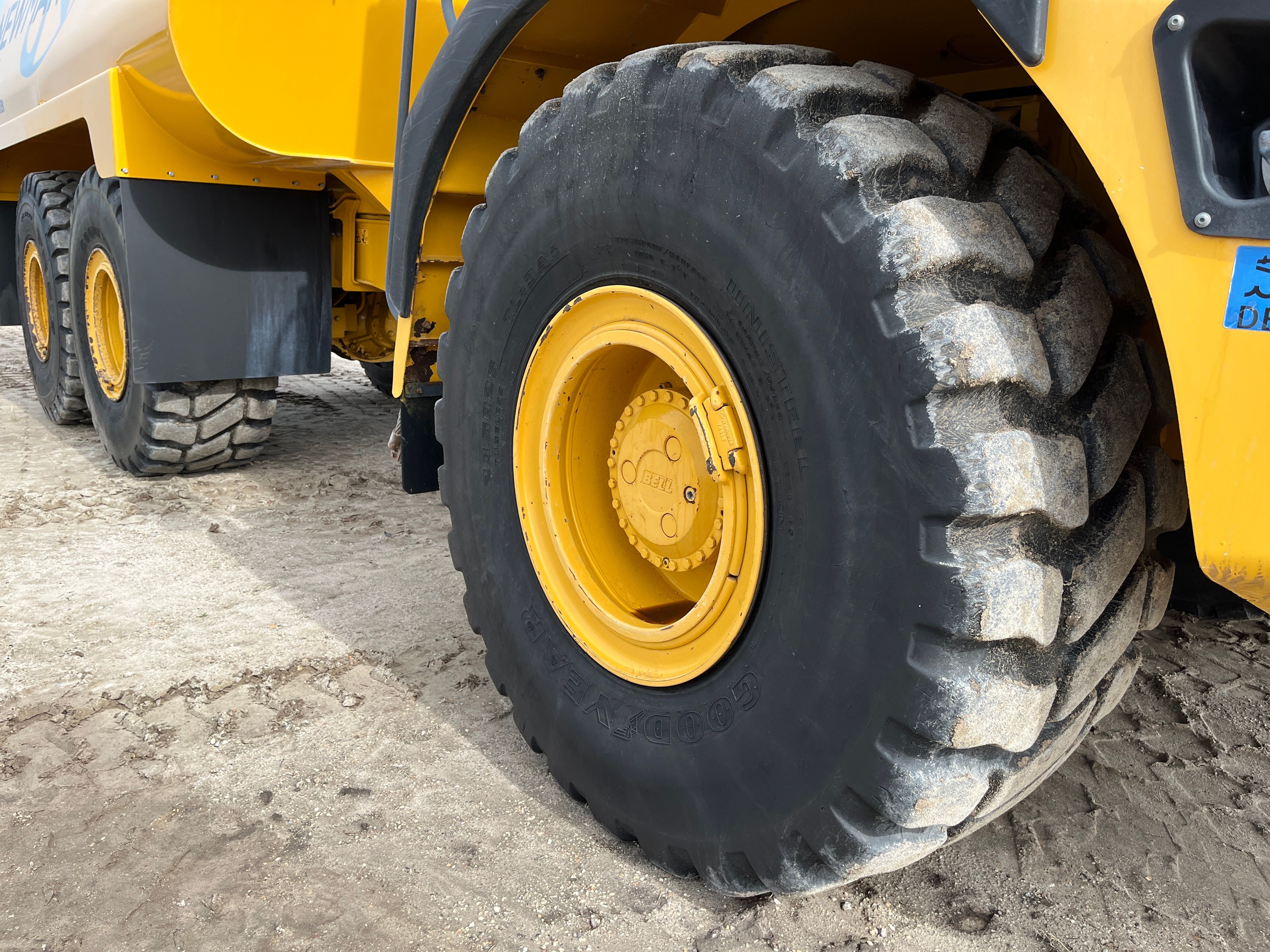 2020 BELL B30E Photo 16 Thumbnail