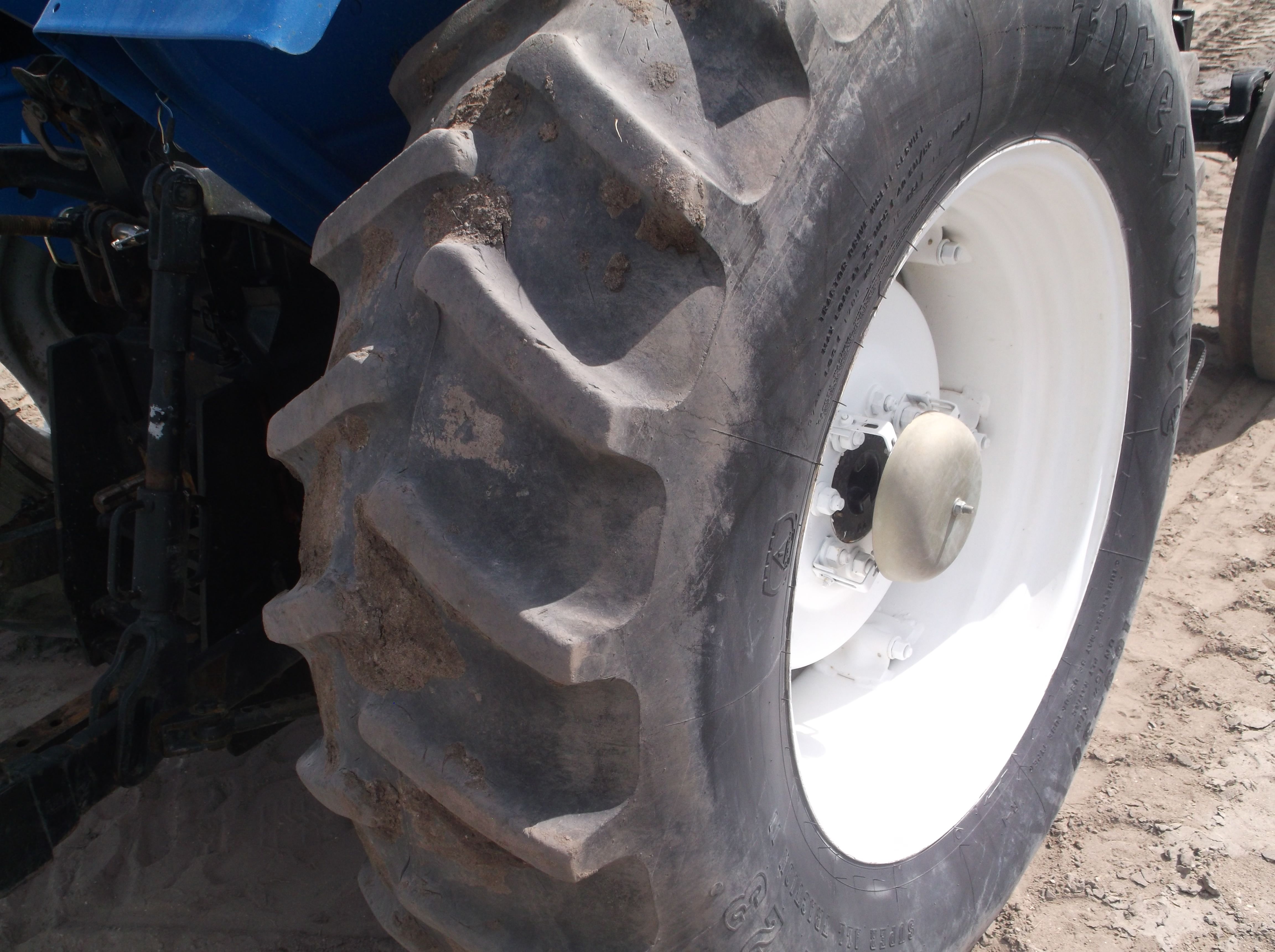 2003 NEW HOLLAND TL80 Photo 10 Thumbnail