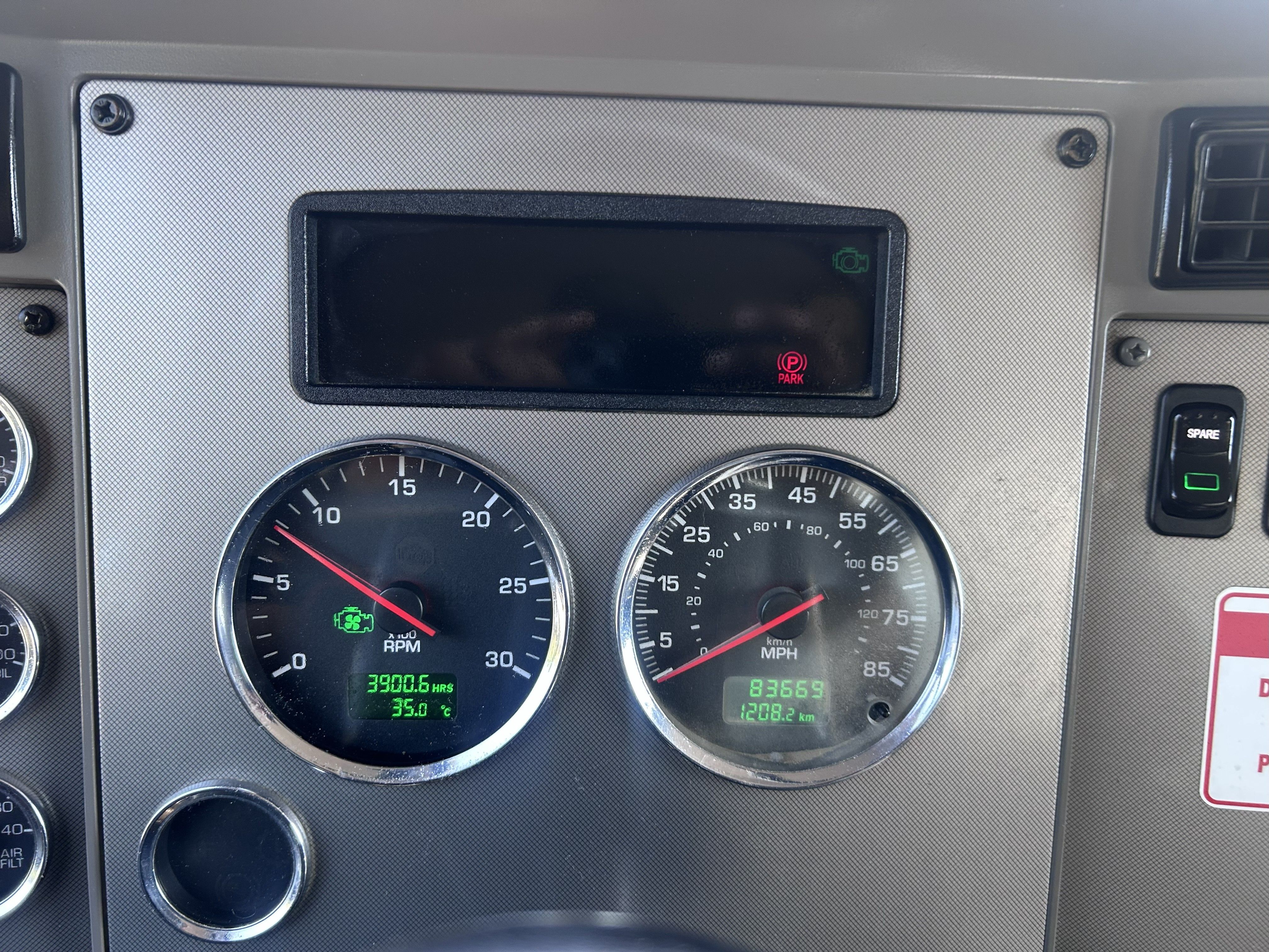 2020 KENWORTH T370 WATER Photo 11 Thumbnail