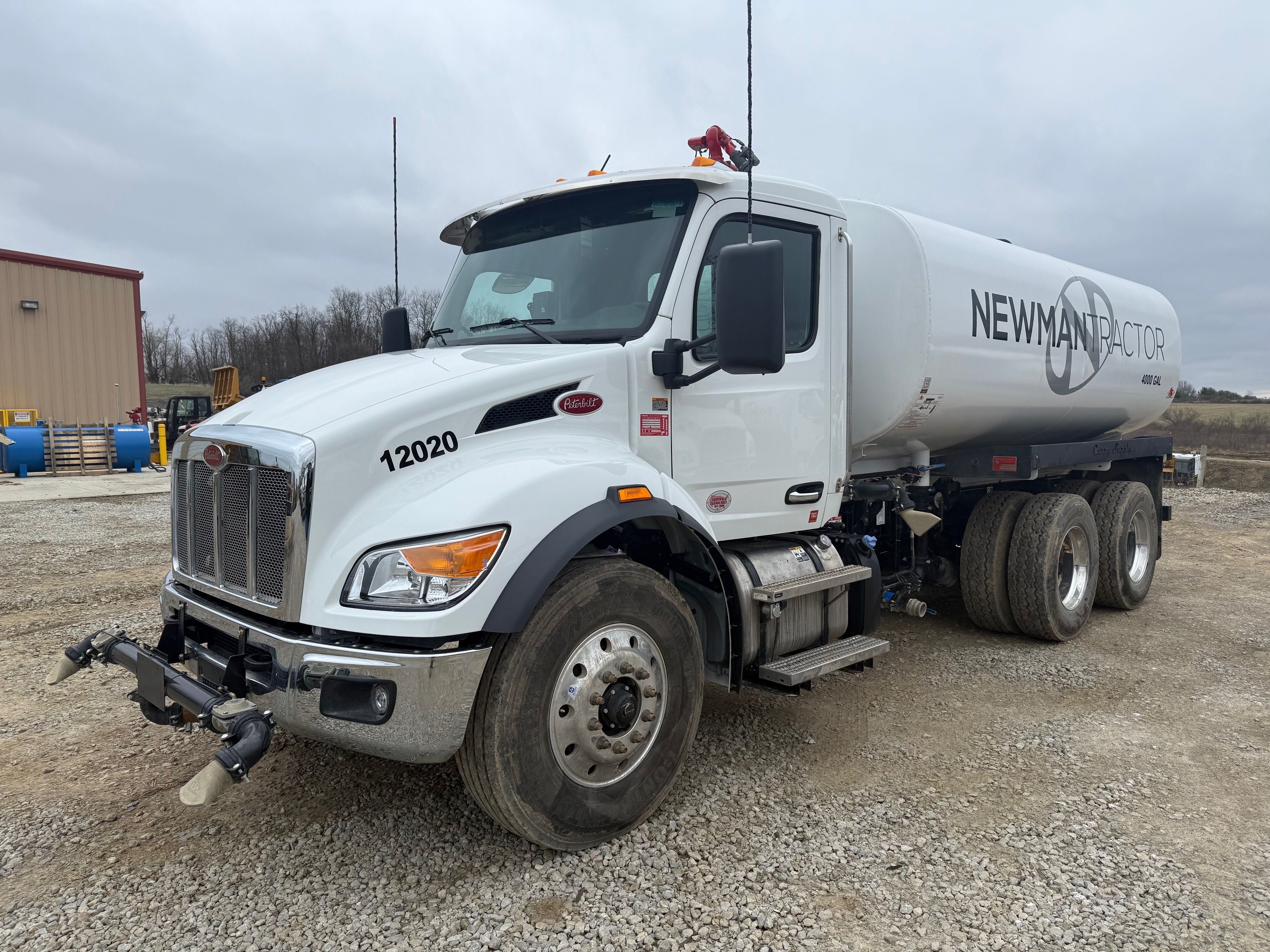 2025 PETERBILT 548 WATER Photo 1 Thumbnail