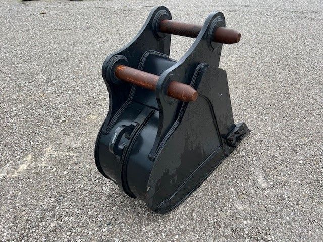 24" BUCKET FOR SY265C Photo 3 Thumbnail