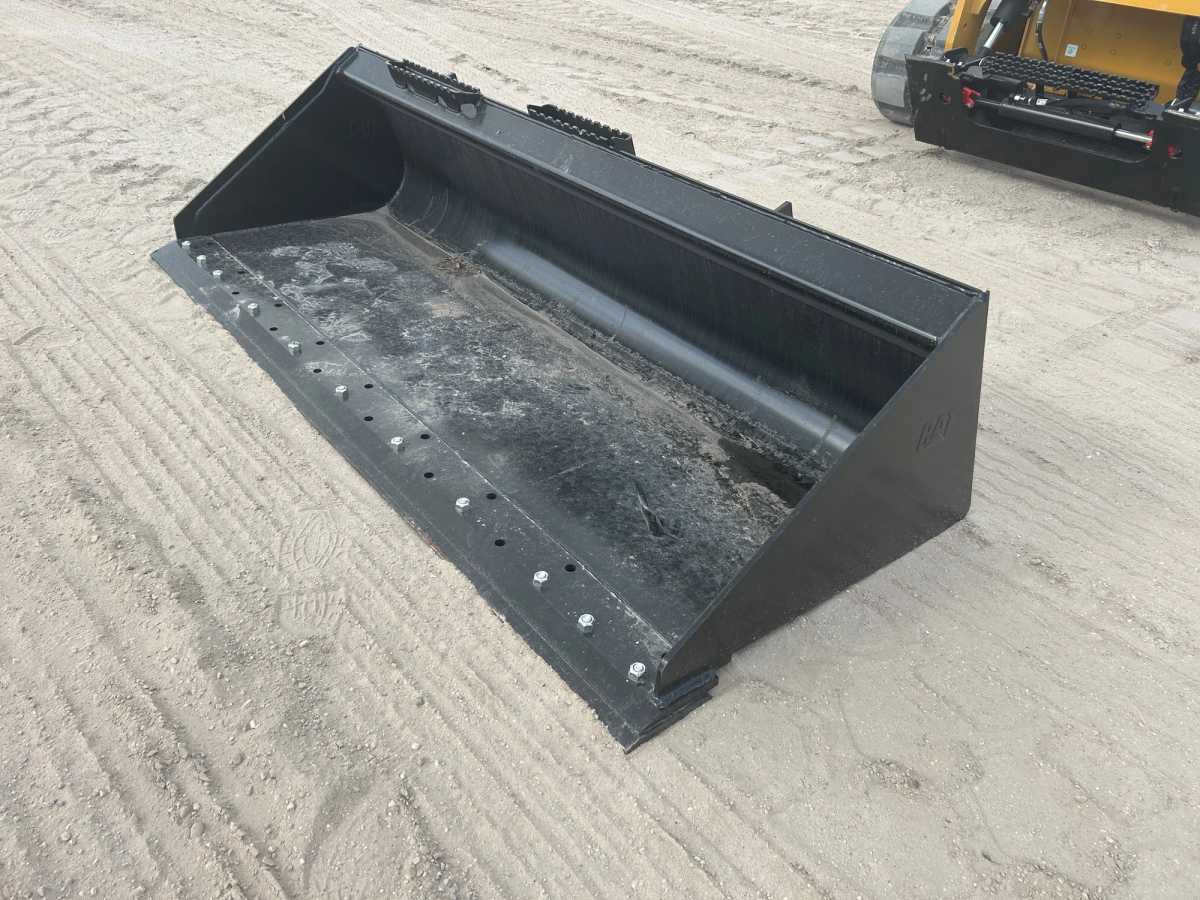 CAT 299D3 80" Skid Steer Bucket Photo 1