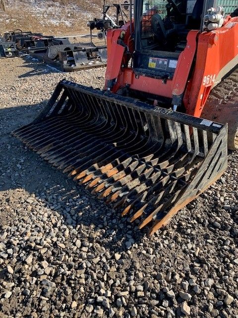 84" SKID STEER ROCK BUCKET Photo 2 Thumbnail