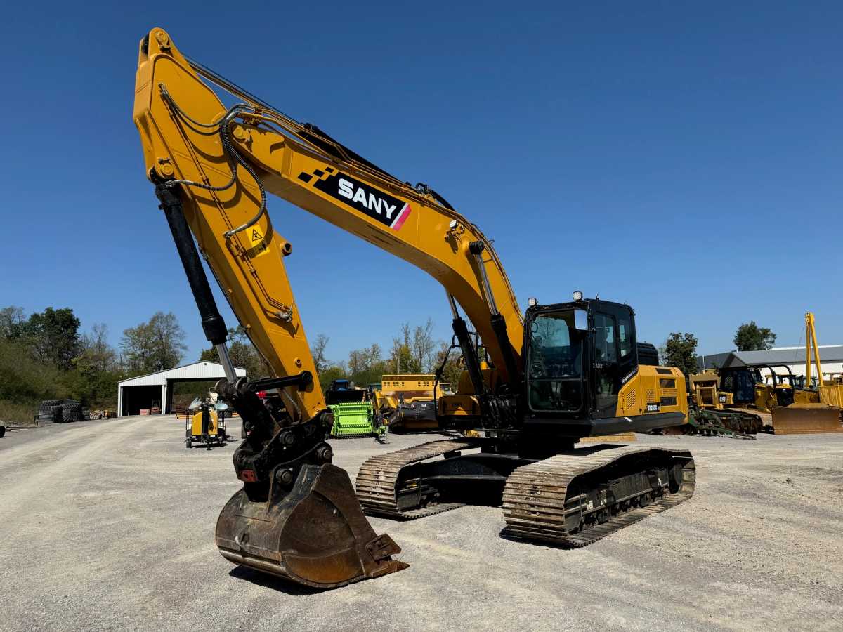 2021 SANY SANY SY265C EXCAVATOR Photo 1