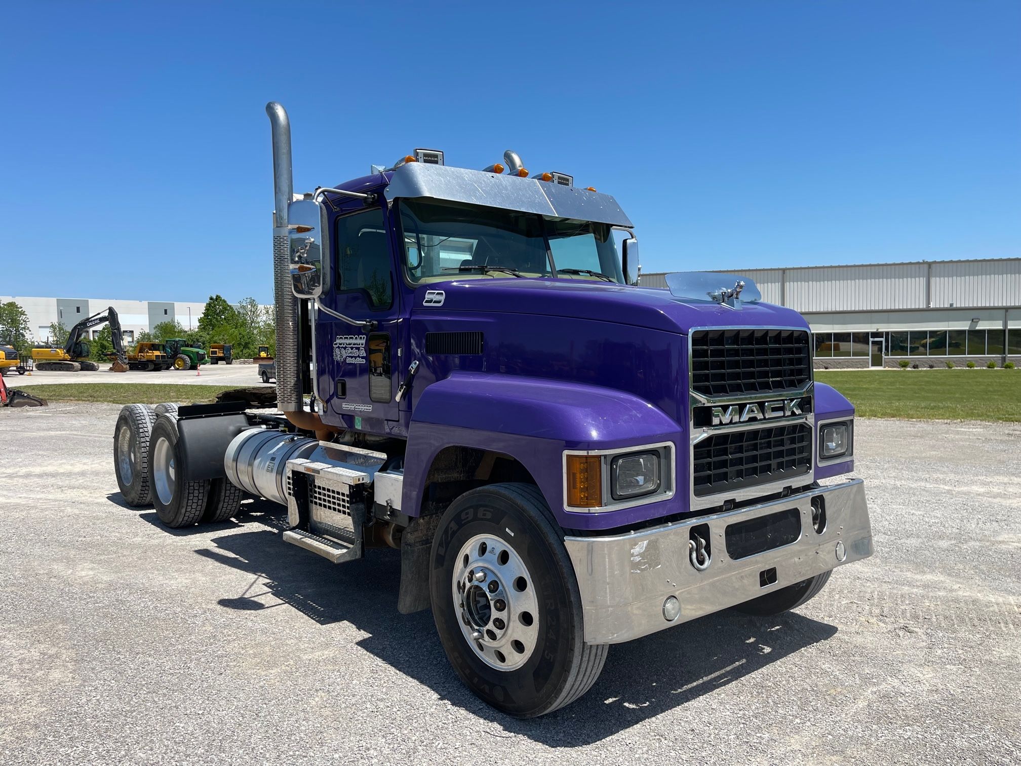 2021 MACK PI64T Photo 4 Thumbnail