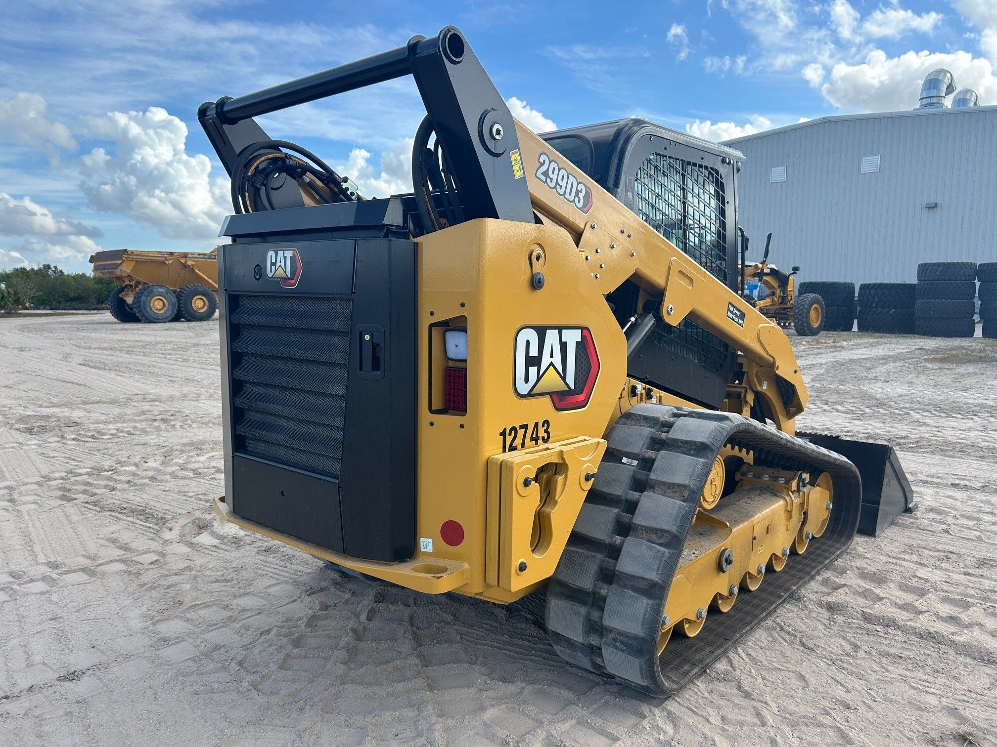 2024 CAT 299D3 Photo 4 Thumbnail