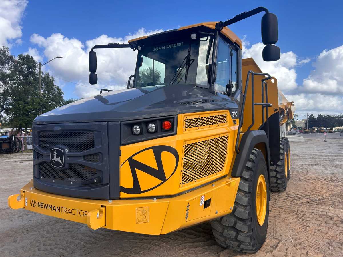 2024 JOHN DEERE 310P Photo 1