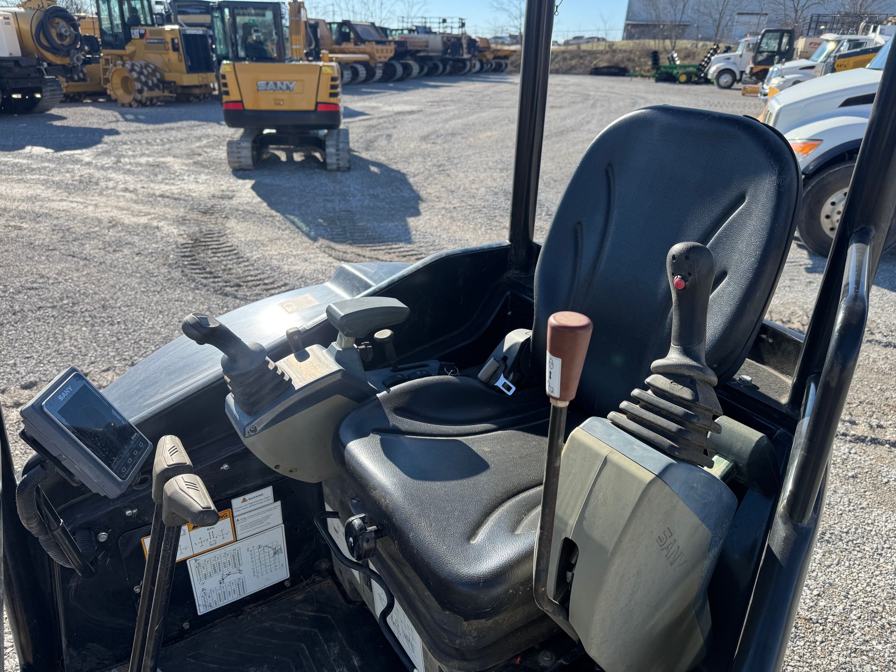 2021 SANY SY26U Photo 7 Thumbnail