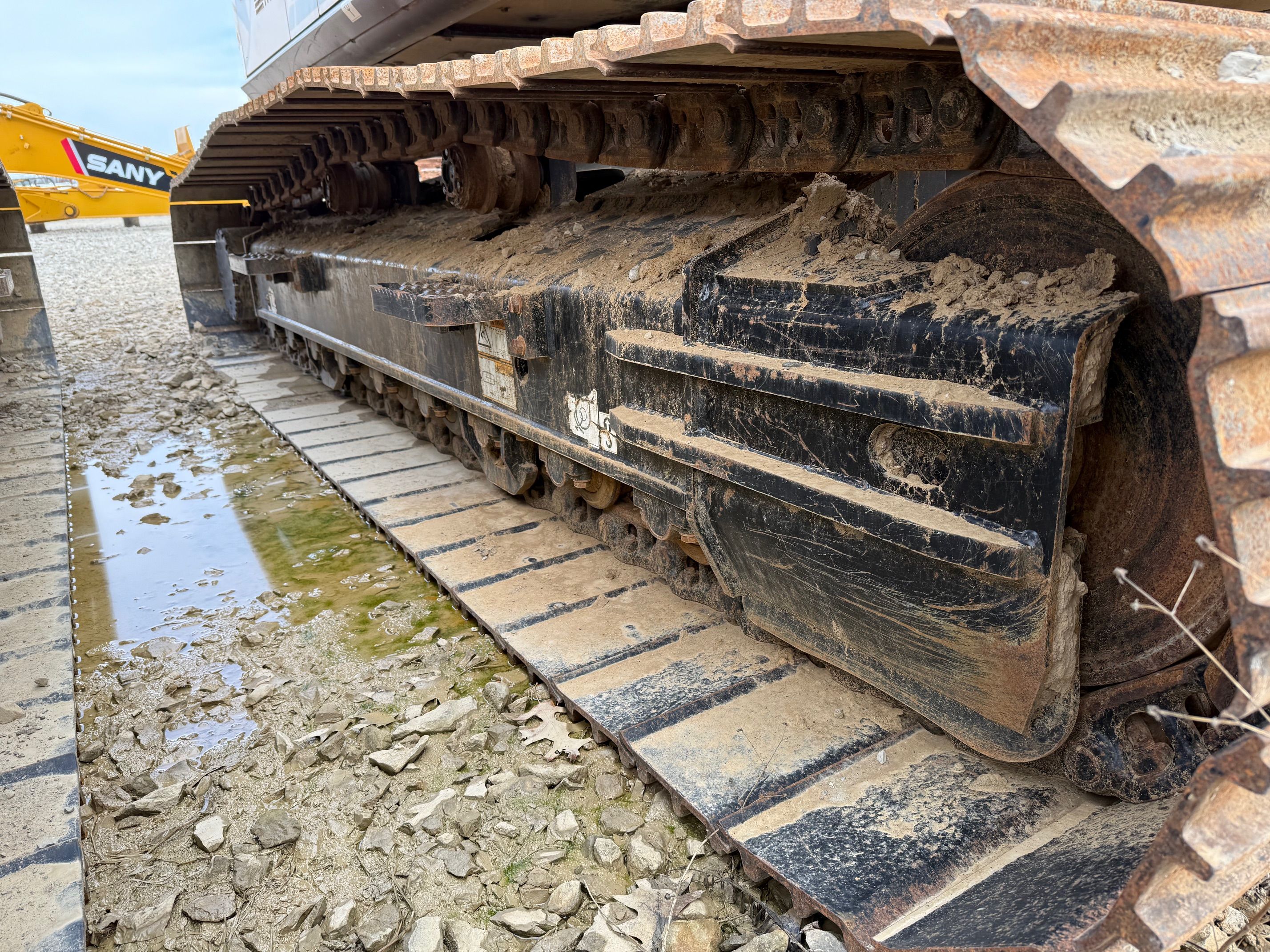 2023 SANY SY225C Photo 4 Thumbnail